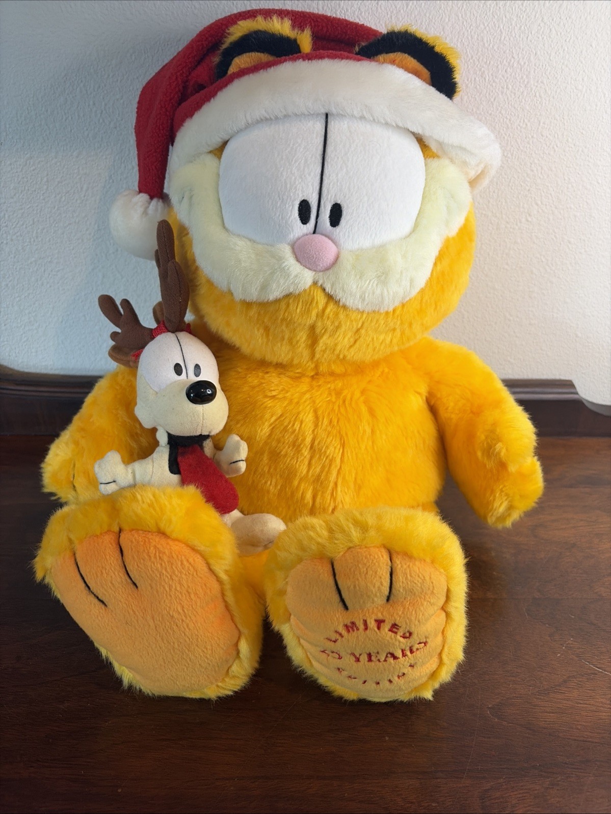 Garfield & Odie 25th Anniversary Limited Edition Plush