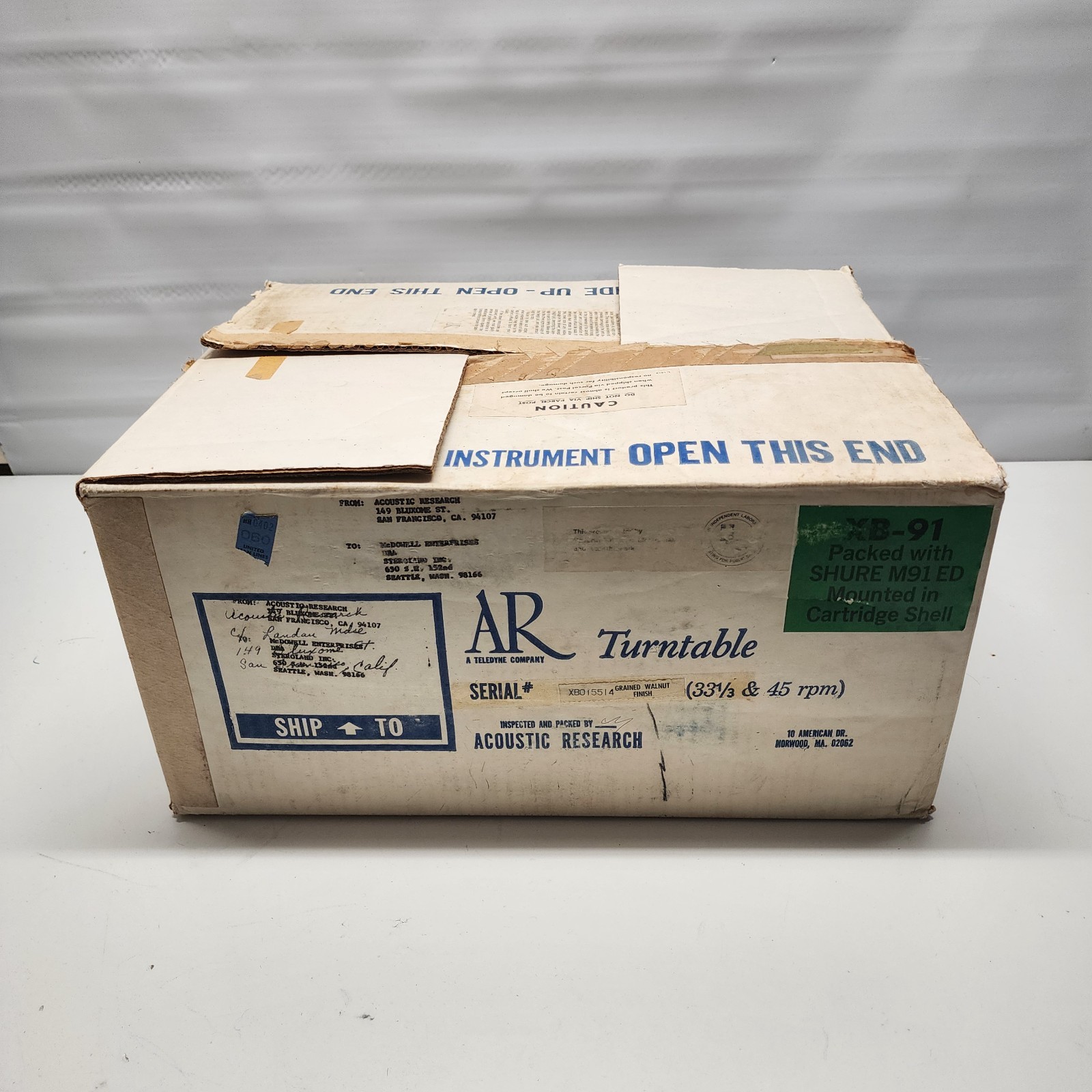 Accoustic Research TurnTable XB xb-015514 In Box Untested Read Condition Accoustic Research TurnTable XB xb-015514 In Box Untested Read Condition