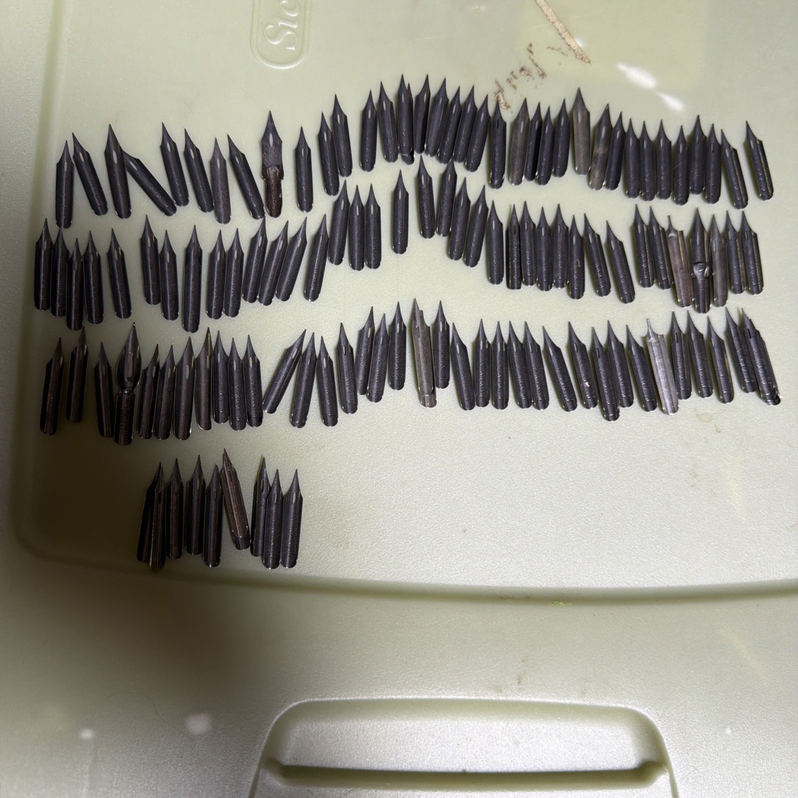 Vintage Calligraphy Dip Pen Nibs Wholesale Lot - 125-140 Pcs Mixed Makers