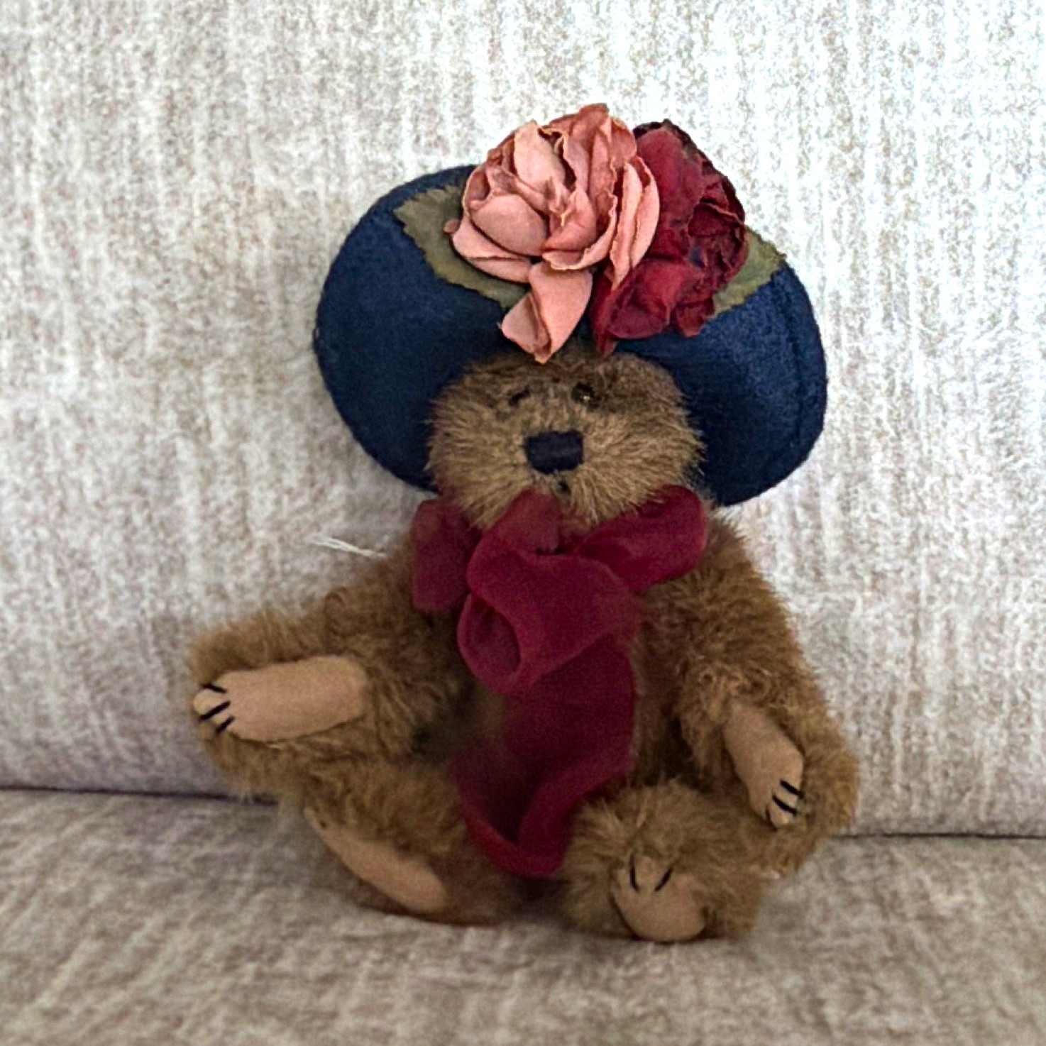 Boyds Bears Archive Collection Yvette Dubearry 8in Brown Plush Bear Hat Bow Tags