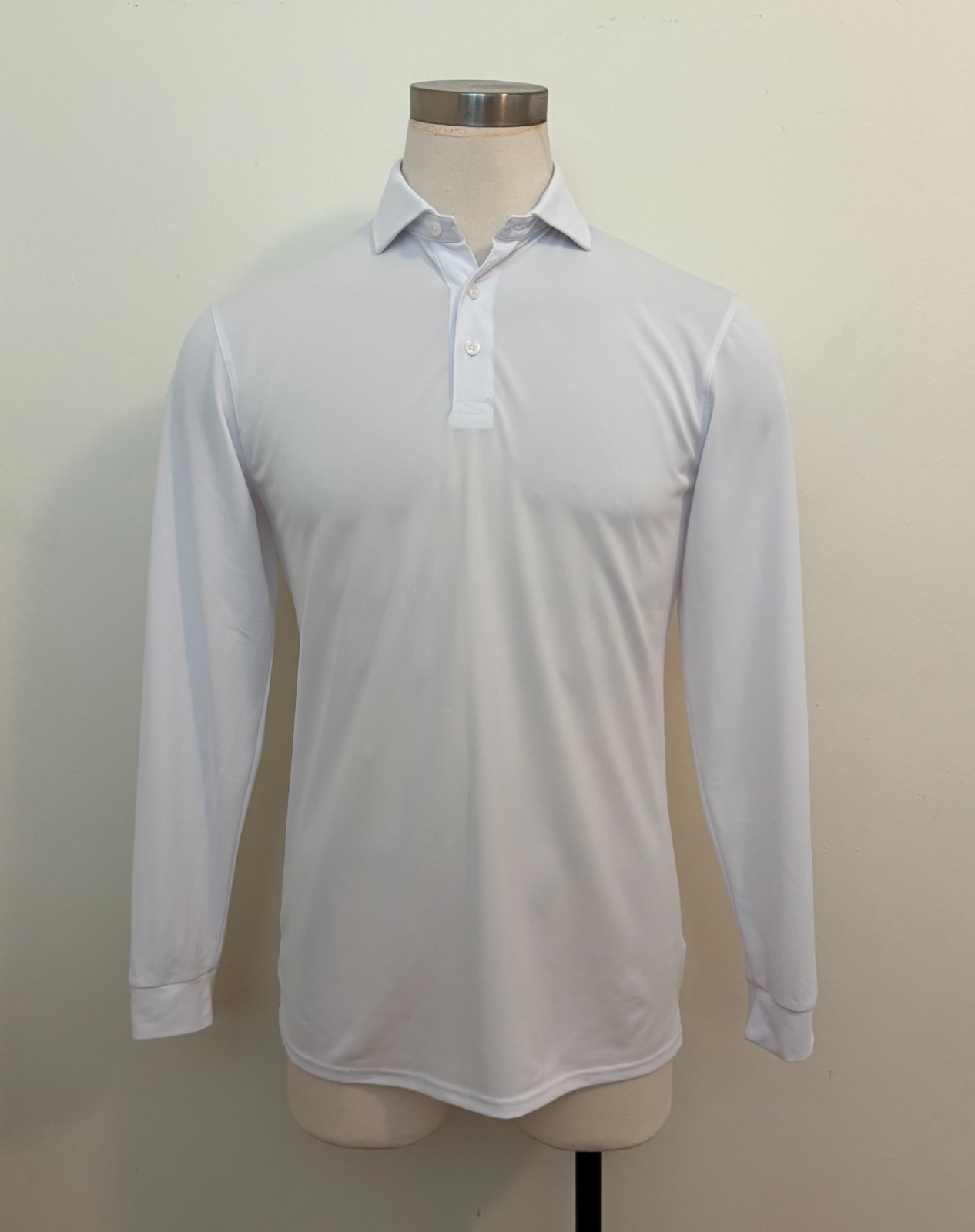 Holderness & Bourne The Abbott Long Sleeve Polo Shirt White (size: M) Holderness & Bourne The Abbott Long Sleeve Polo Shirt White (size: M)