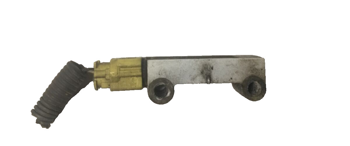 2005-2011 Nissan Xterra Frontier Pathfinder Crash Sensor 98581-ZL10B 