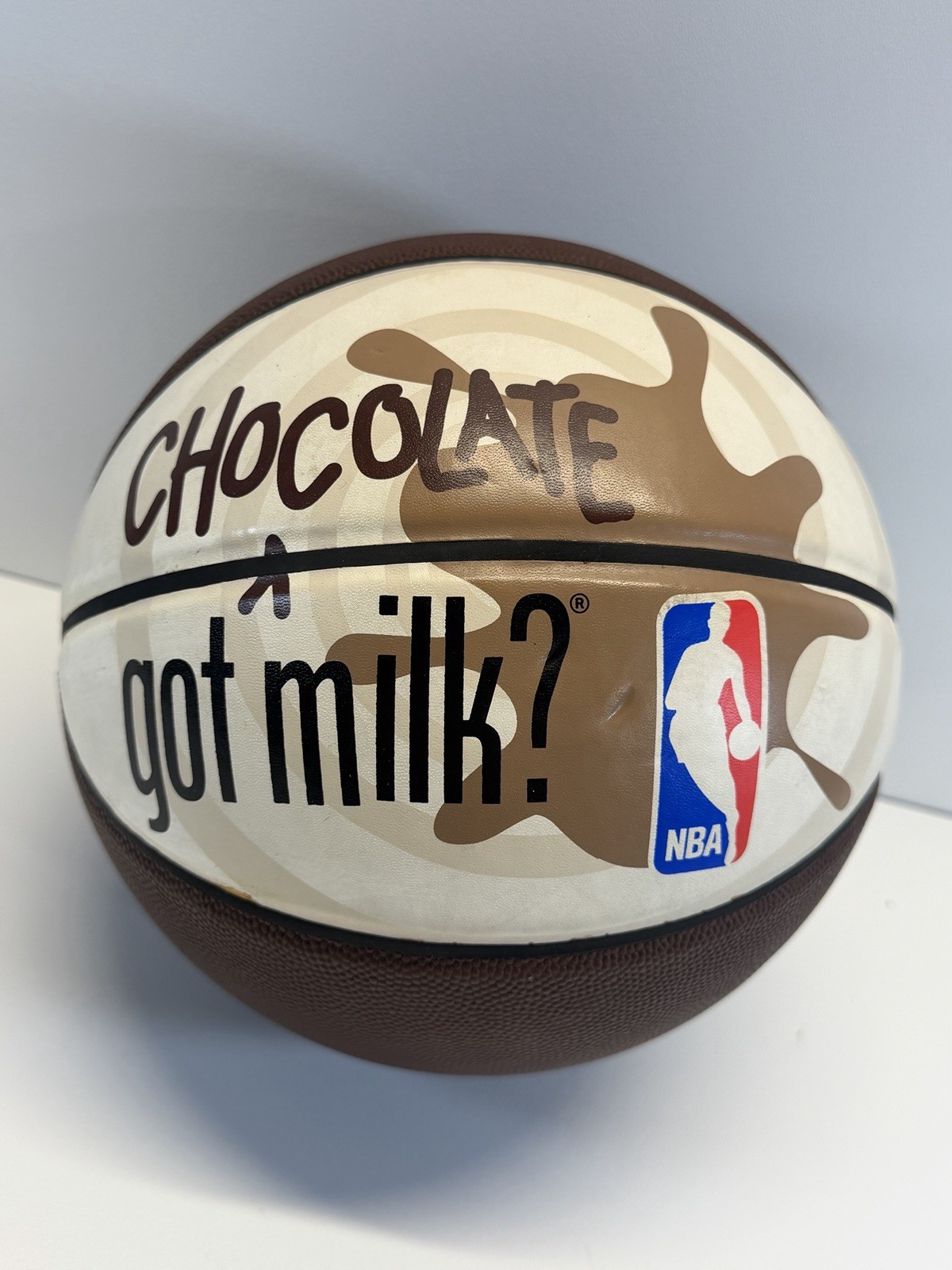 Vintage 1990s Spalding NBA Got Milk? Chocolate Ad Promo Basketball 29.5\