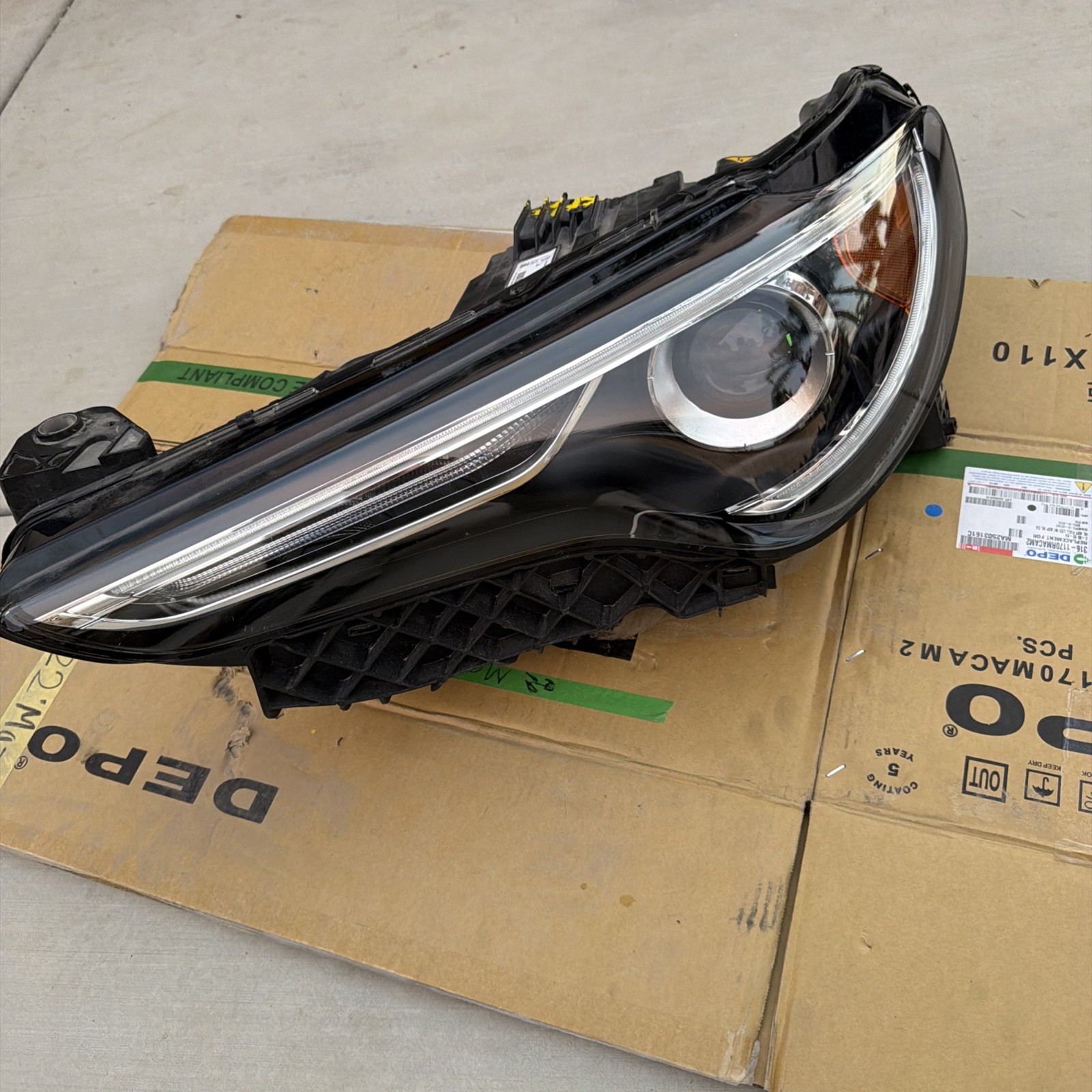 2017 2019 2020 2021 2022 Alfa Romeo Stelvio Headlight Left Side 