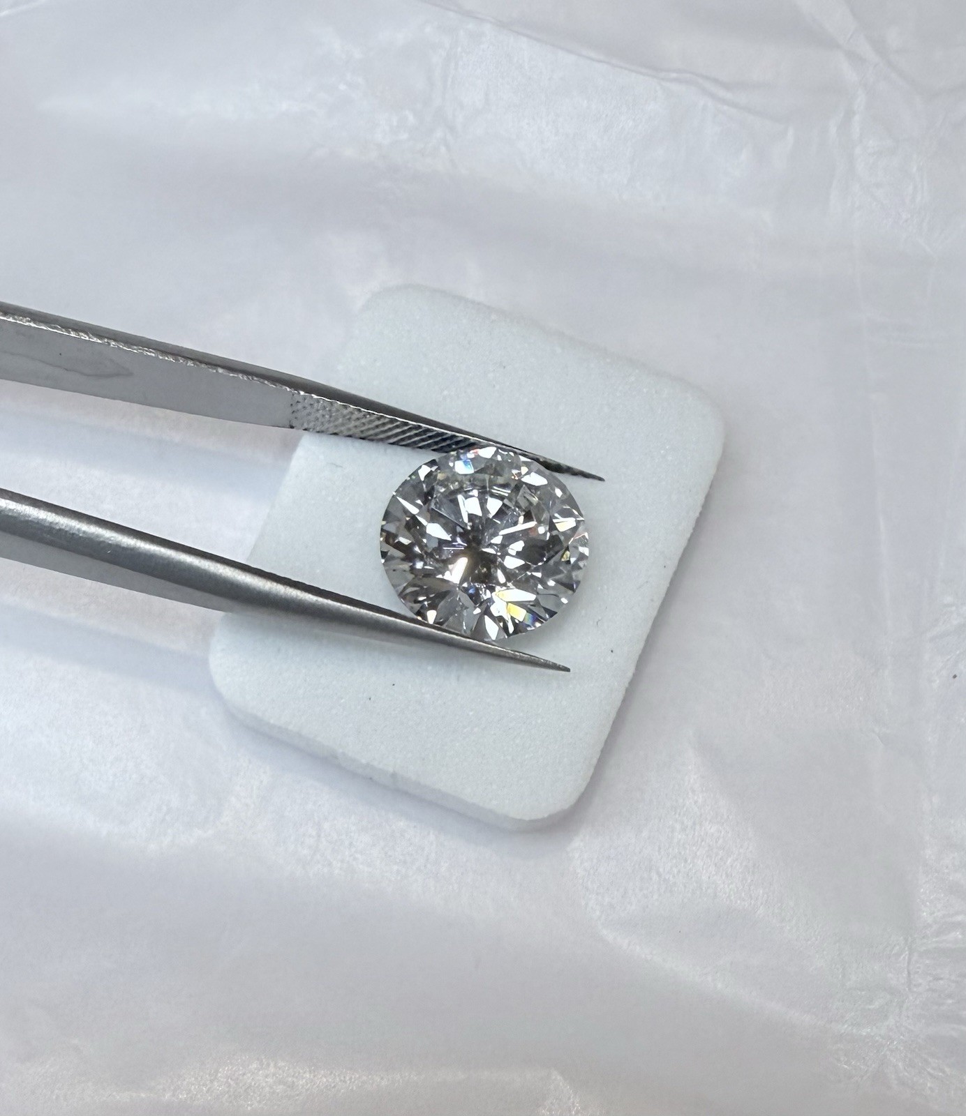IGI Certified 4.07ct Lab Diamond Round Brilliant G VS1 IDEAL CUT
