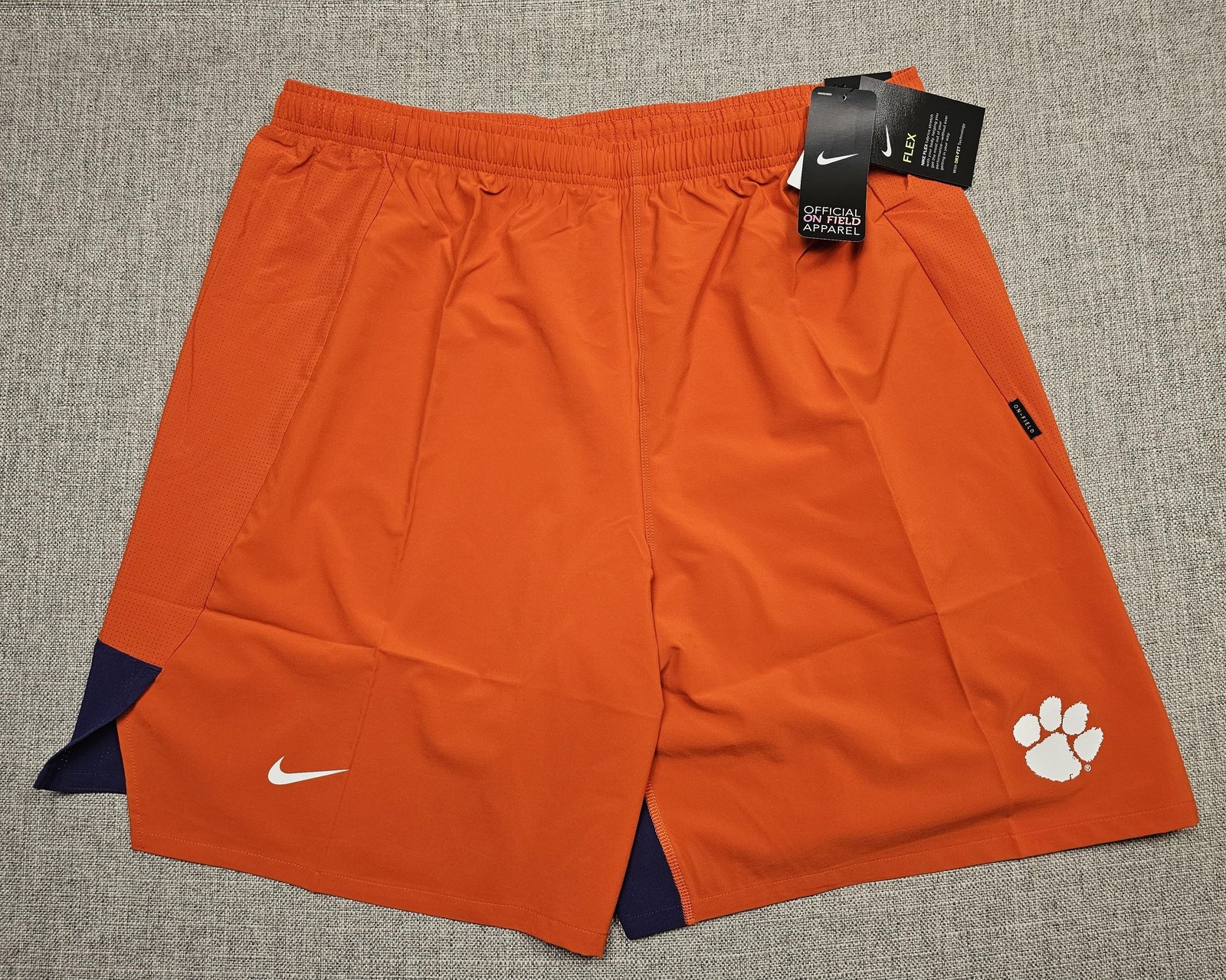 Clemson Tigers Shorts Mens 2XL Orange Nike Dri Fit Flex Football Team Issued
