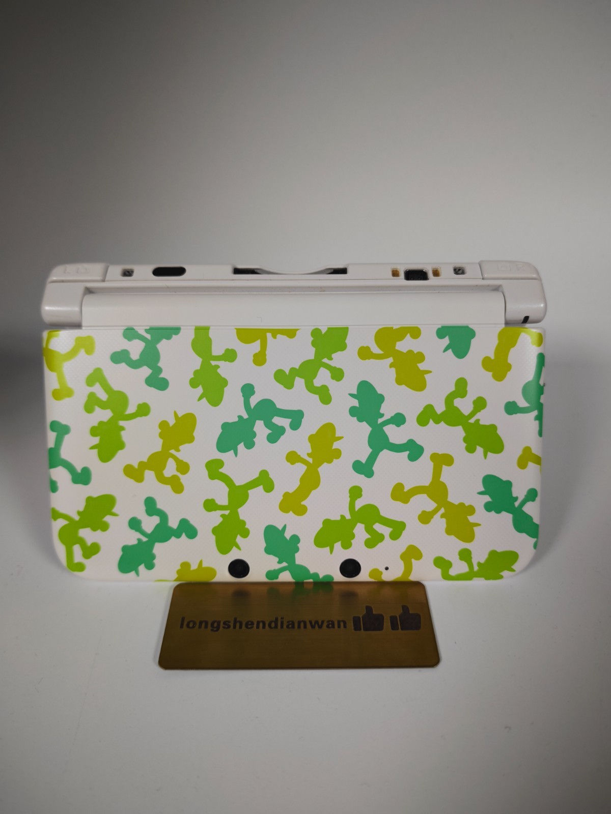 Nintendo Luigi\'s Limited 3DSXL game console used Nintendo Luigi\'s Limited 3DSXL game console used