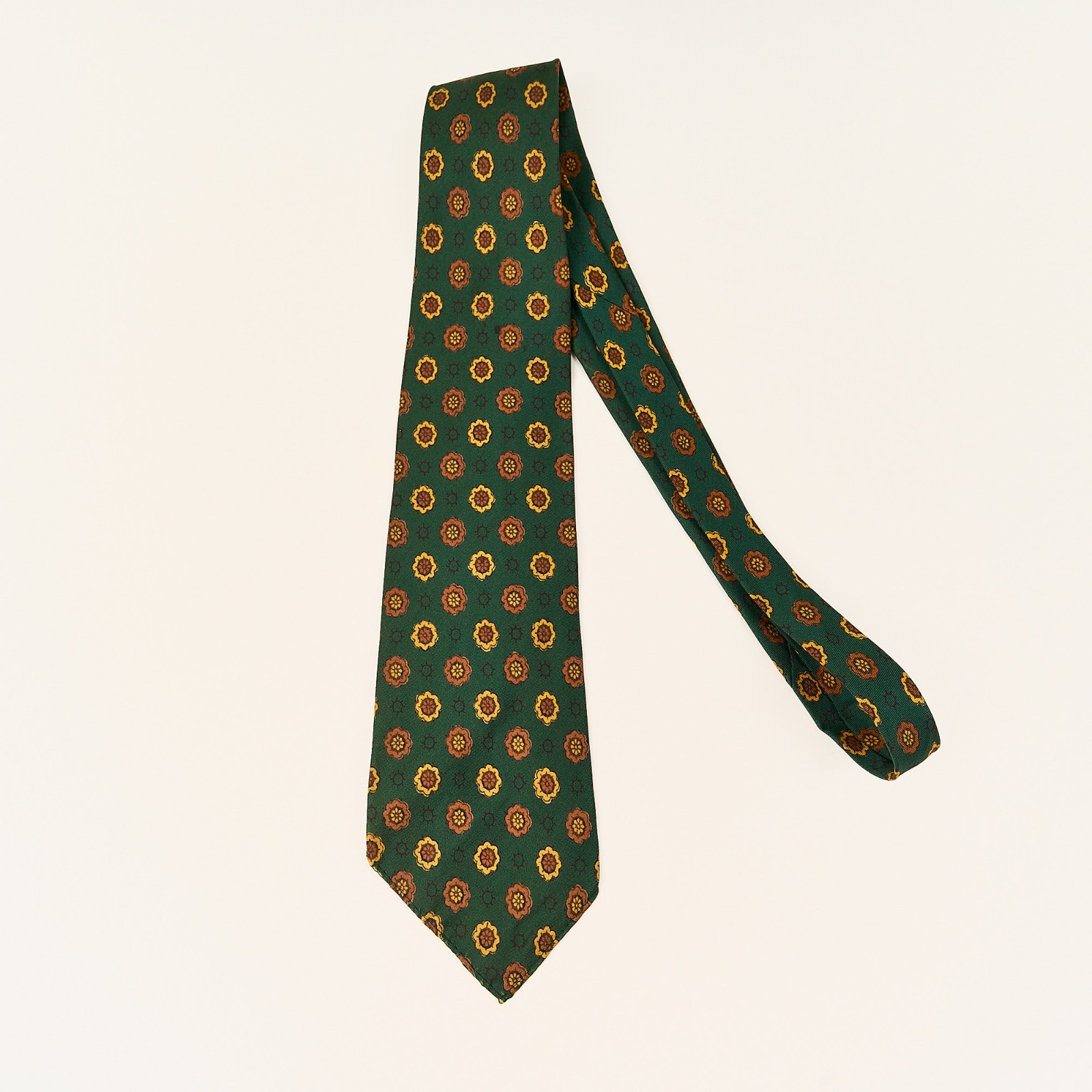 Vintage Sporting Stepper Silk Tie Green Foulard Buenos Aires 3.25\