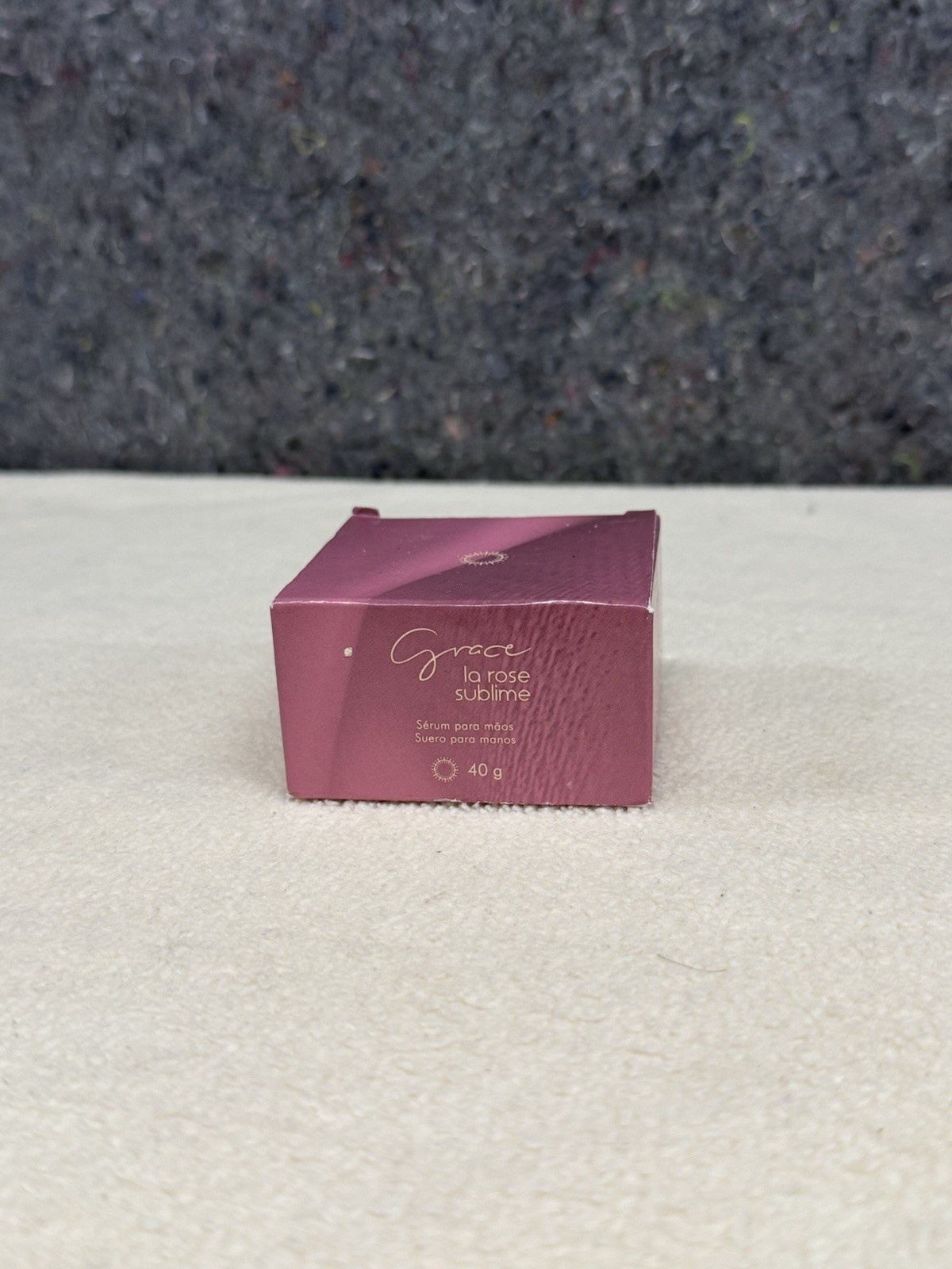 Brazilian Original La Rose Sublime Floral Fragance Grace Hand Serum 40g - Hinode Brazilian Original La Rose Sublime Floral Fragance Grace Hand Serum 40g - Hinode