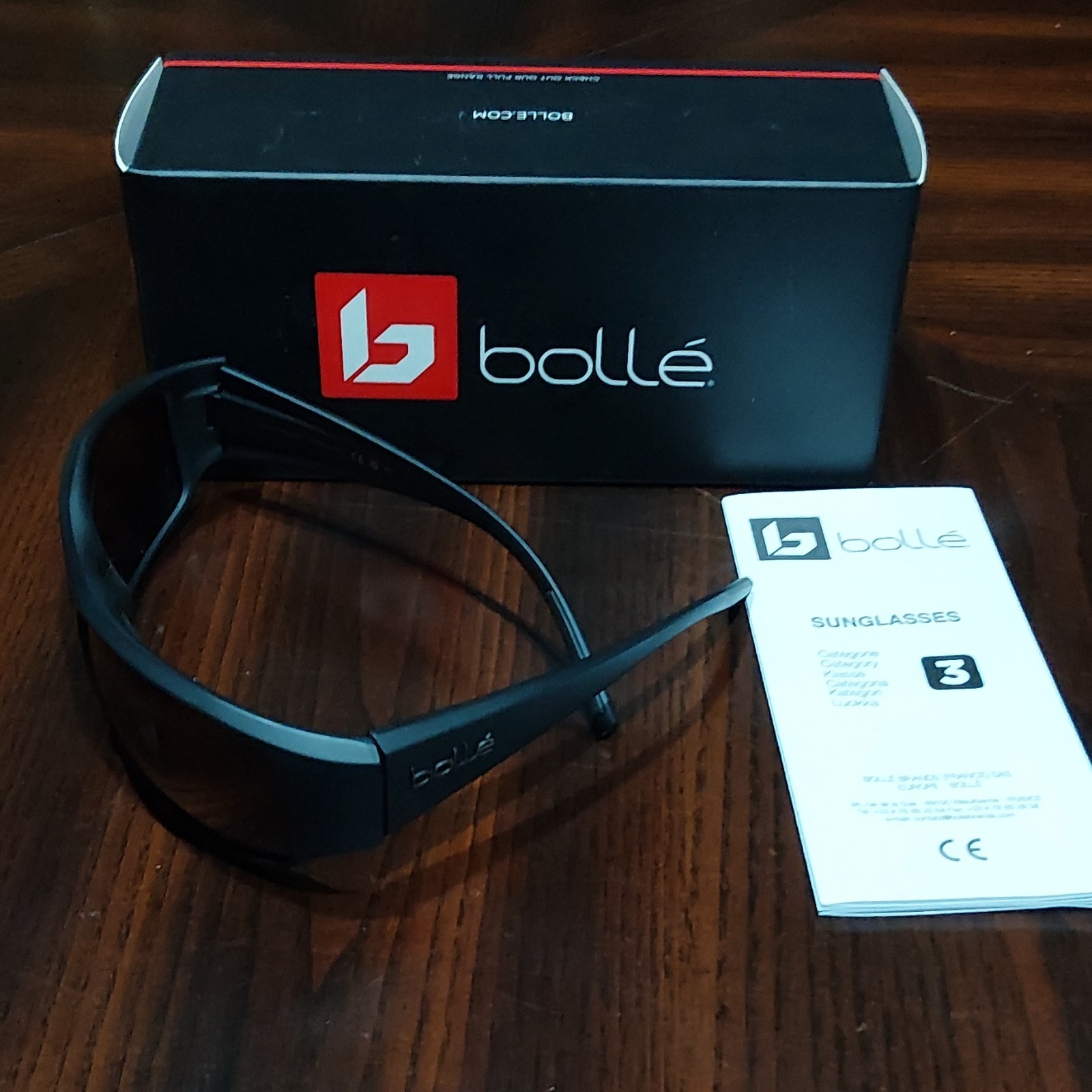 Bollé King Men\'s Polarized Sunglasses Black Frame/Black Lens 12573