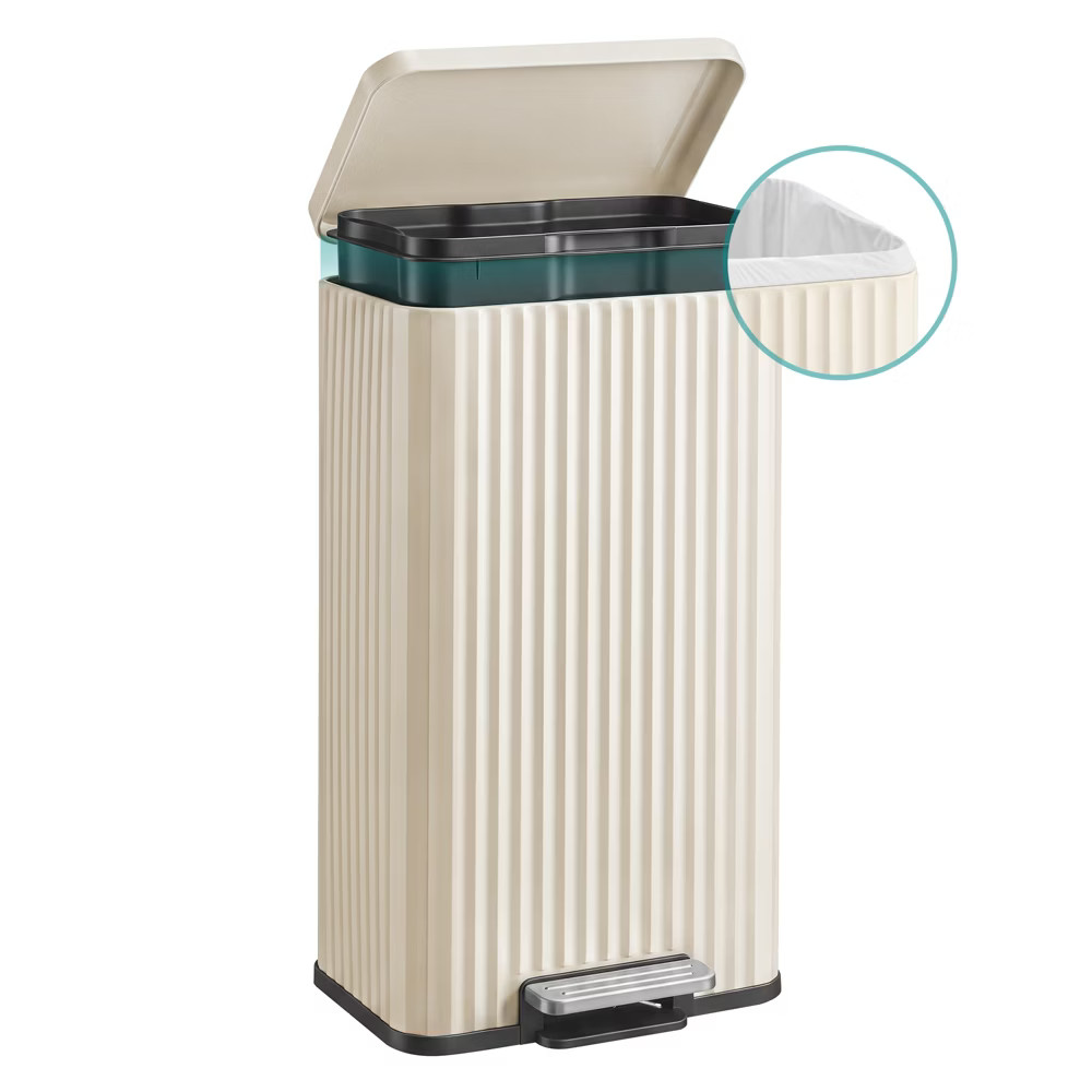 SONGMICS Trash Can with Lid 30 L Stainless Steel Step Bin