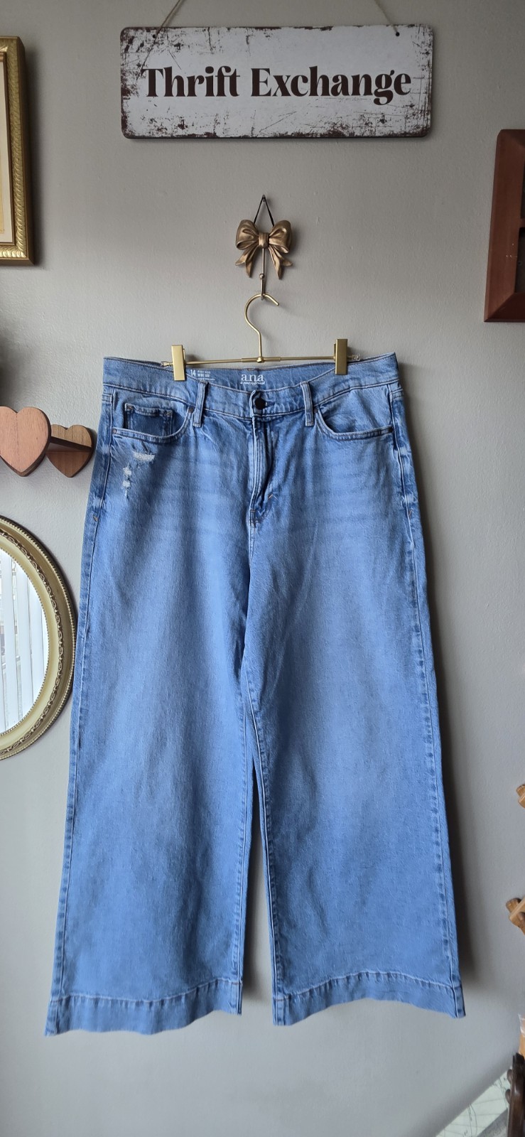 A.N.A. Womens Size 14 High Rise Wide Leg Jeans Light Wash Denim Casual Pants