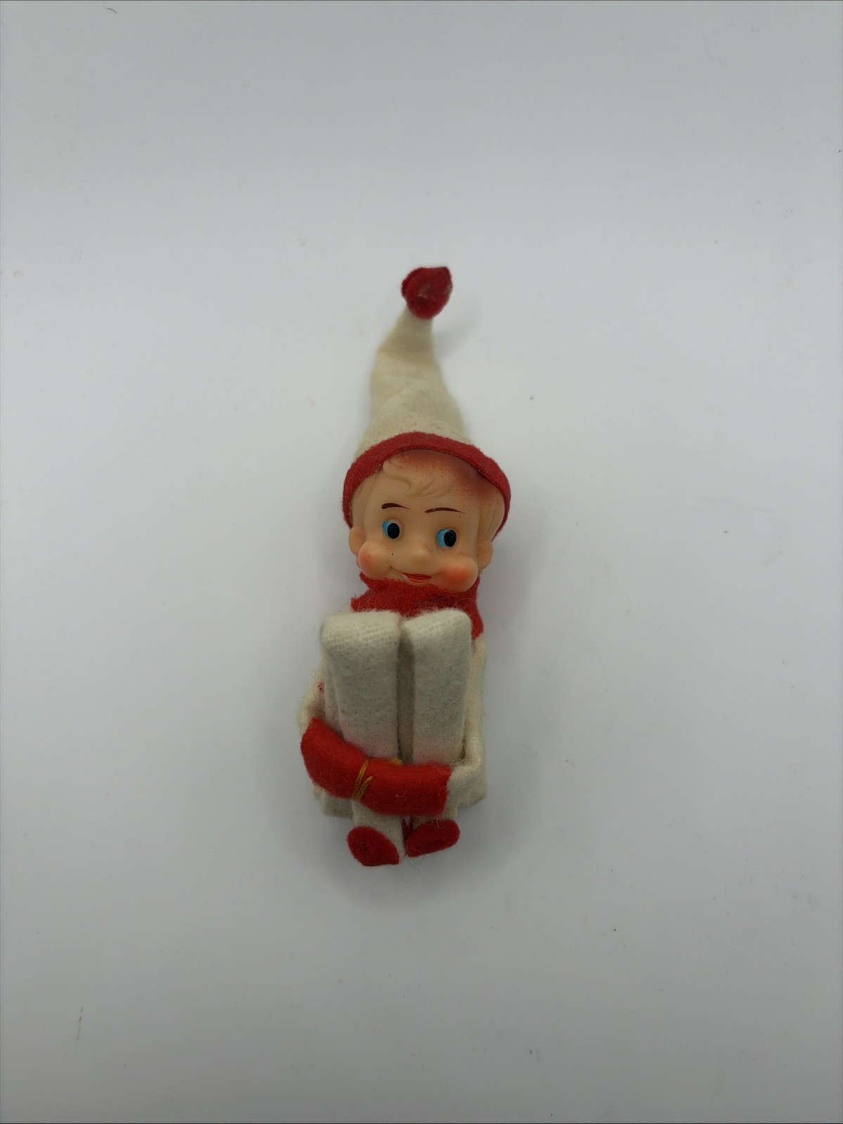1960\'S VTG PIXIE ELF KNEE HUGGER WHITE 4.5”