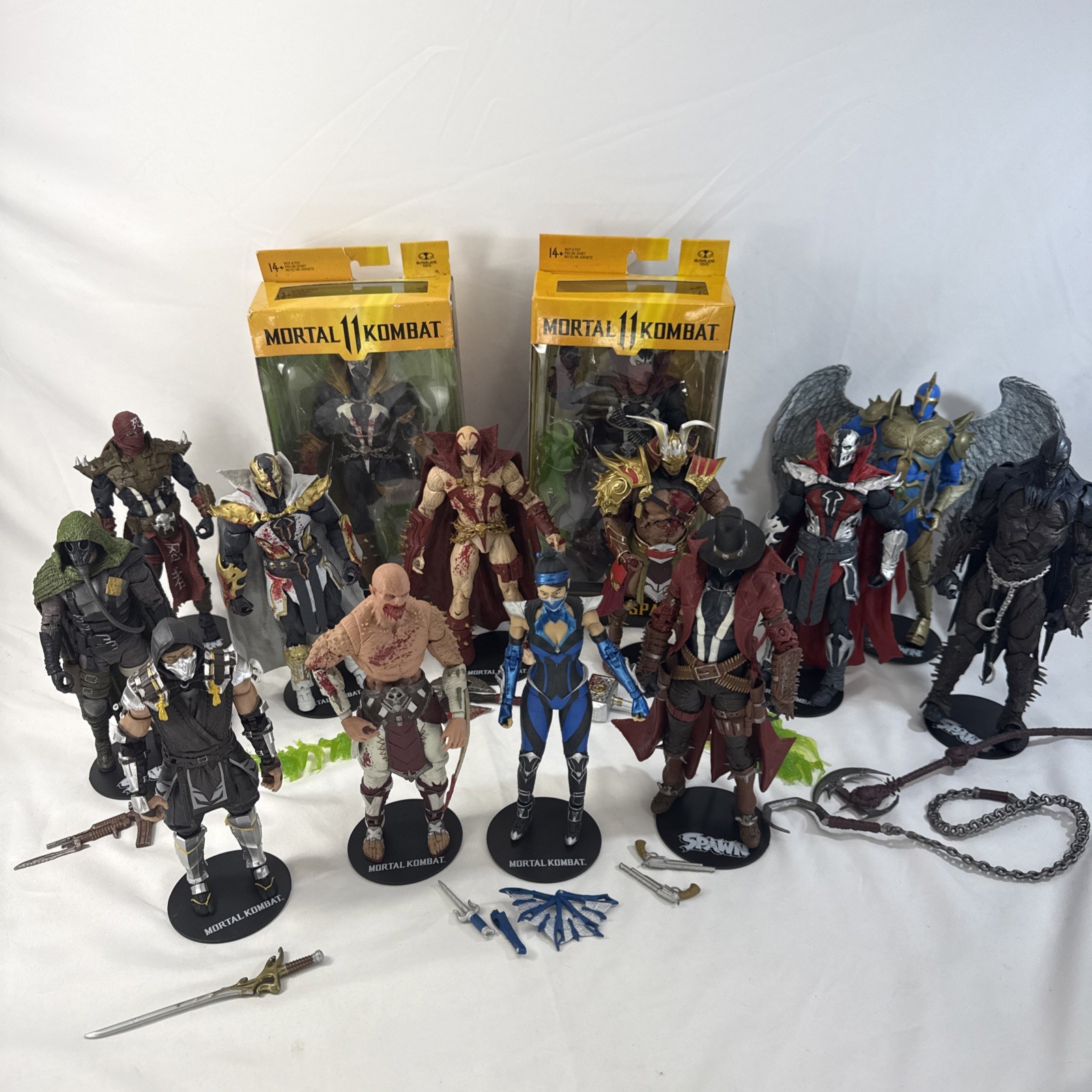 McFarlane loose lot Of 14 Action Figures Spawn / Mortal Kombat