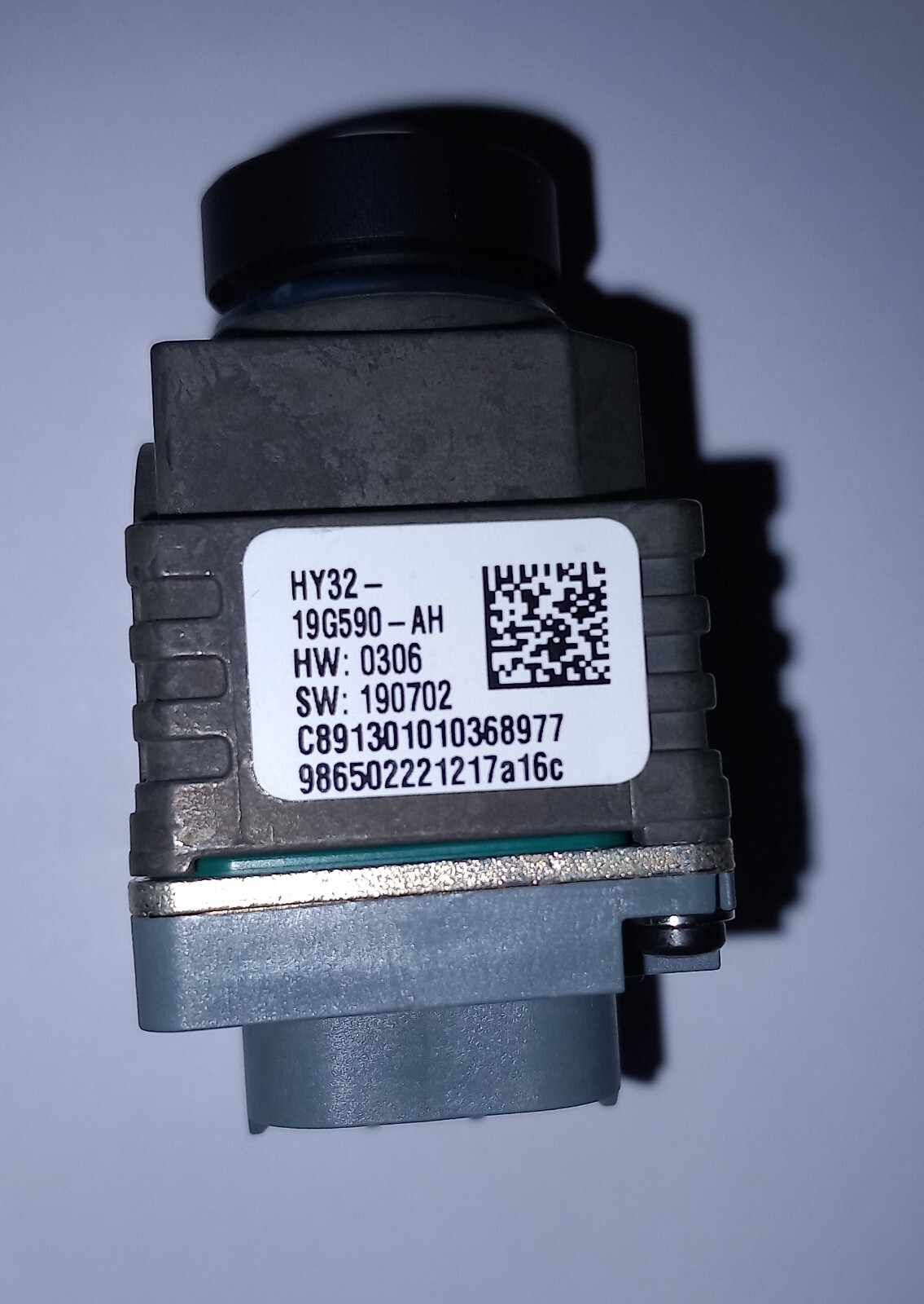 PRICE DROP NEW Original Range Rover camera HY32-19G590-AH (HY3219G590AH)