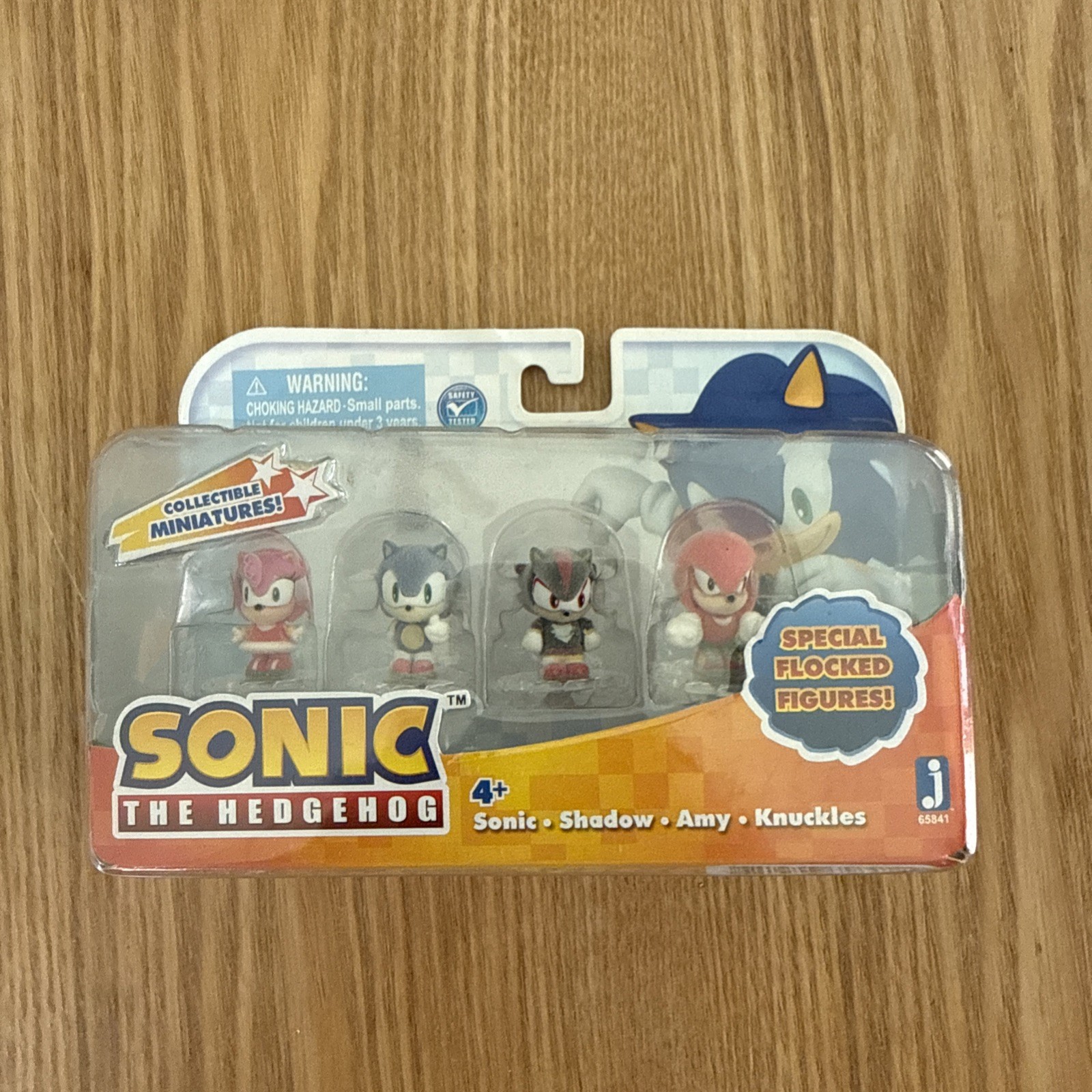 Sonic The Hedgehog Jazwares 4 Special Flocked Figures *Rare Shadown Amy Knuckles Sonic The Hedgehog Jazwares 4 Special Flocked Figures *Rare Shadown Amy Knuckles