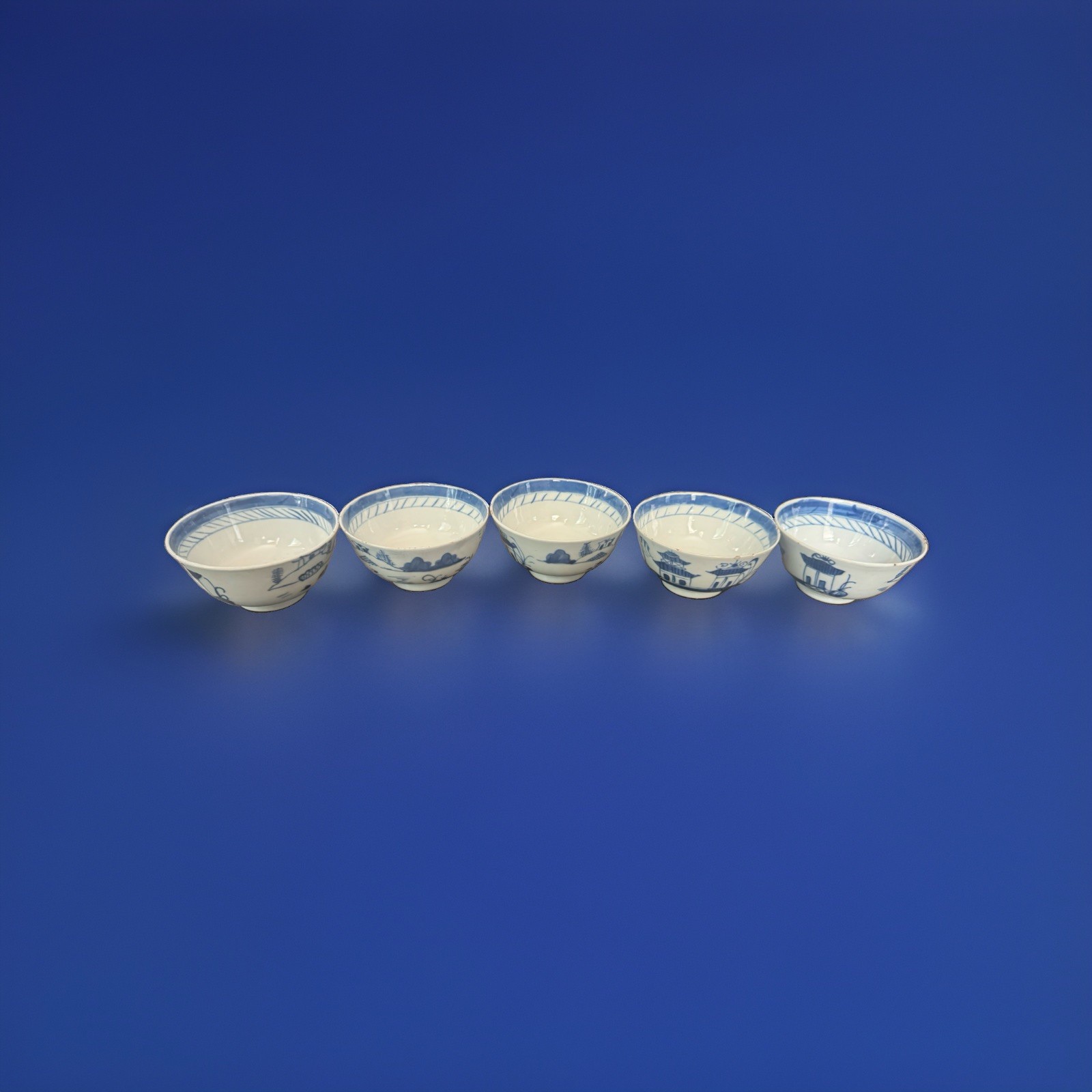 5 Antique Chinese Export Blue White Landscape Tea Bowls 18th/19th C