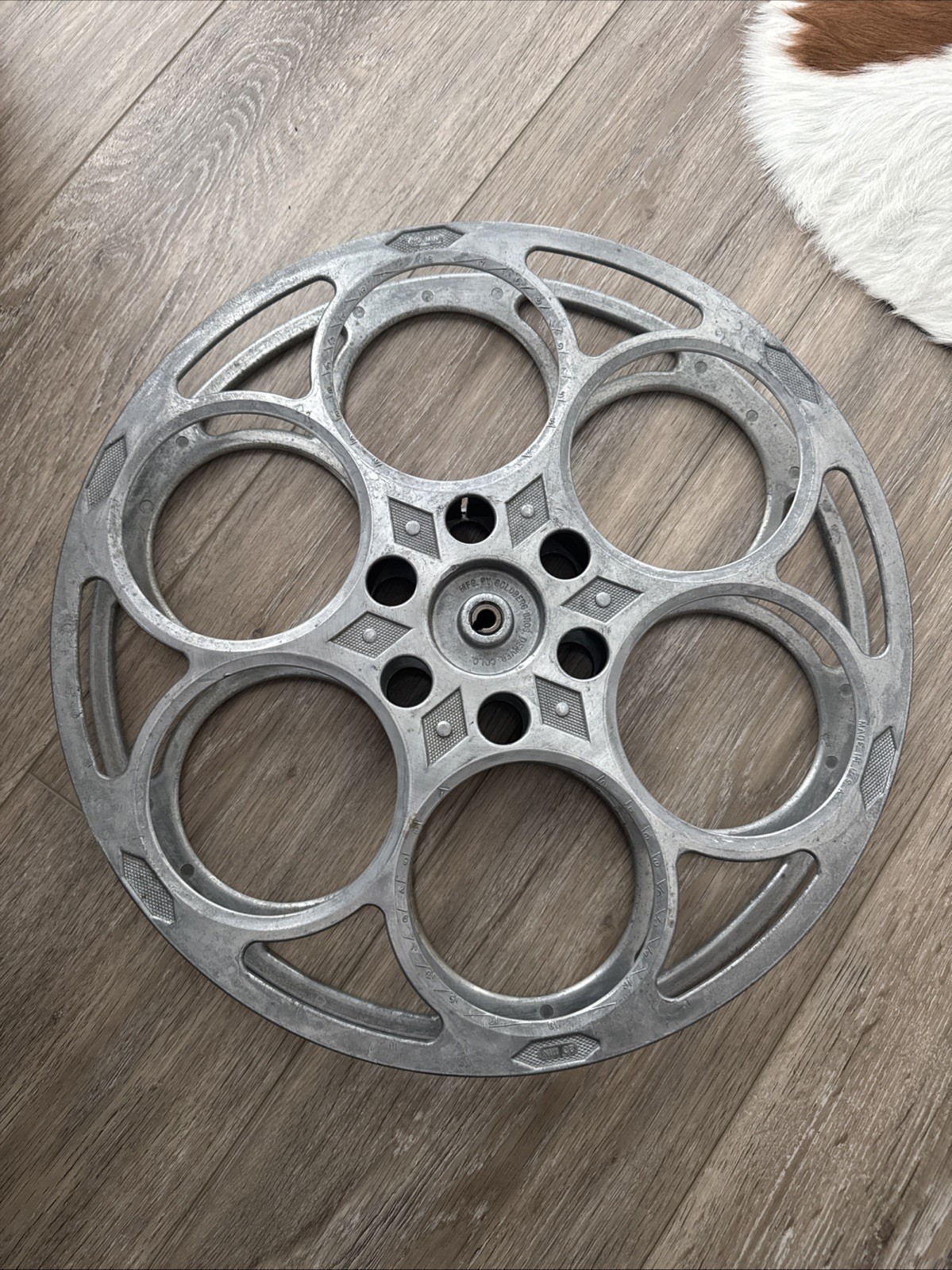 Vntg Goldberg Bros 35mm Cast Aluminum 6 Hole 2000' House Reel -FREE SHIPPING Vntg Goldberg Bros 35mm Cast Aluminum 6 Hole 2000' House Reel -FREE SHIPPING