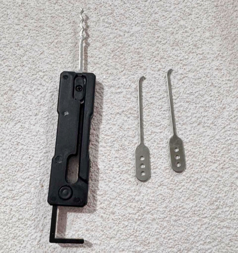 Pocket EDC Survival Multi‑Tool Hand Tool with Hook & Awl Instant delivery Pocket EDC Survival Multi‑Tool Hand Tool with Hook & Awl Instant delivery