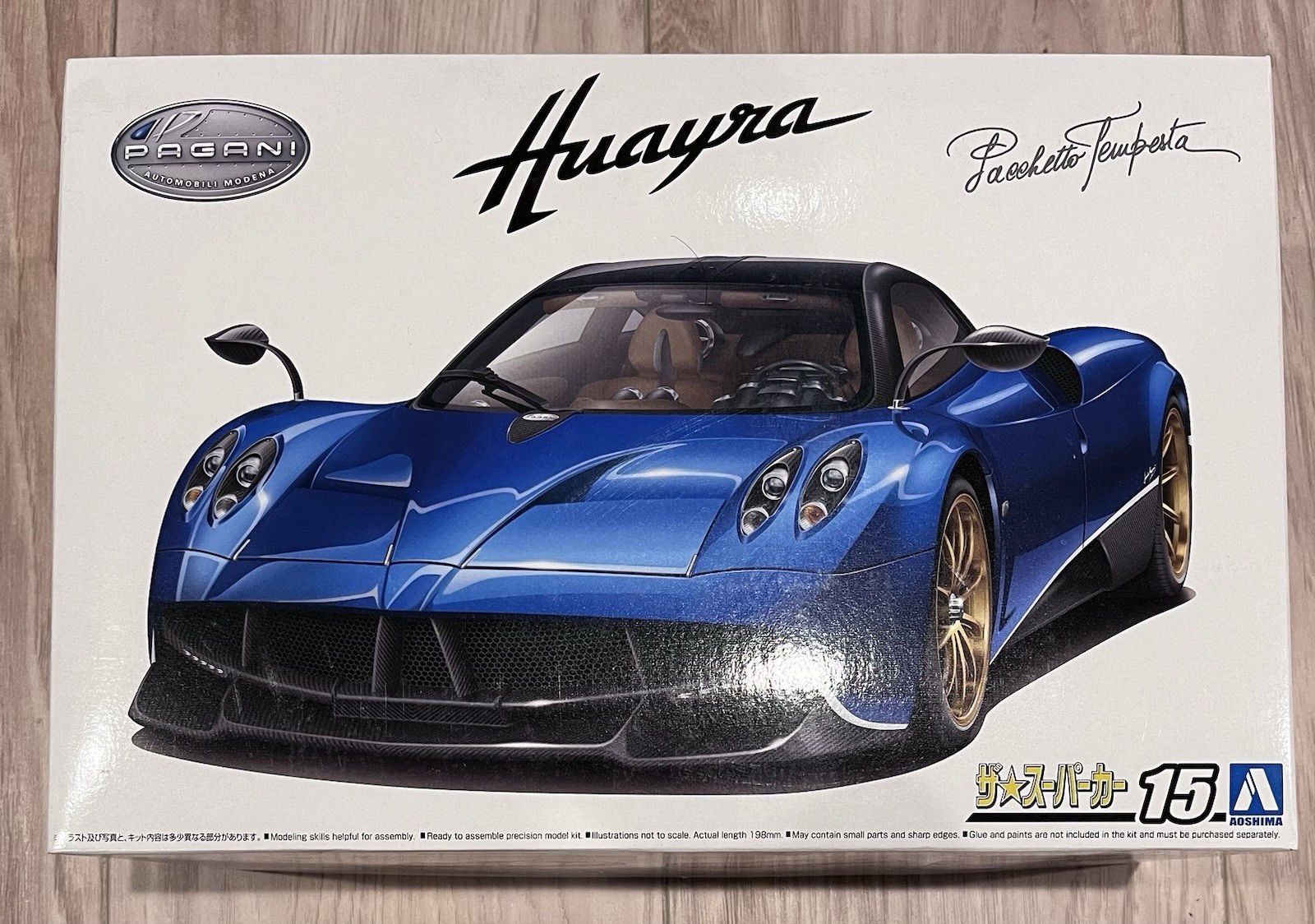 Aoshima 62388 1/24 2016 Pagani Huayra Pacchetto Tempesta Open Box New