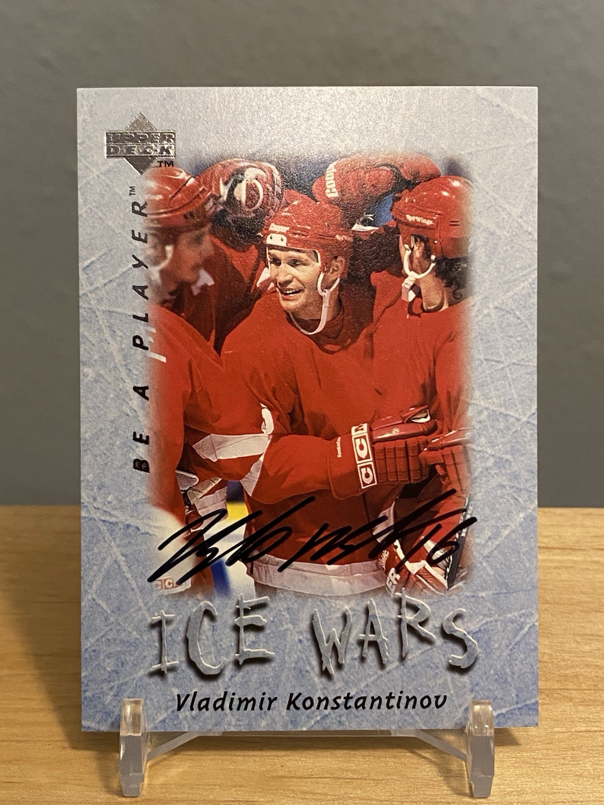1996  UD BAP Be A Player  VLADIMIR KONSTANTINOV  Ice Wars Auto Detroit Red Wings