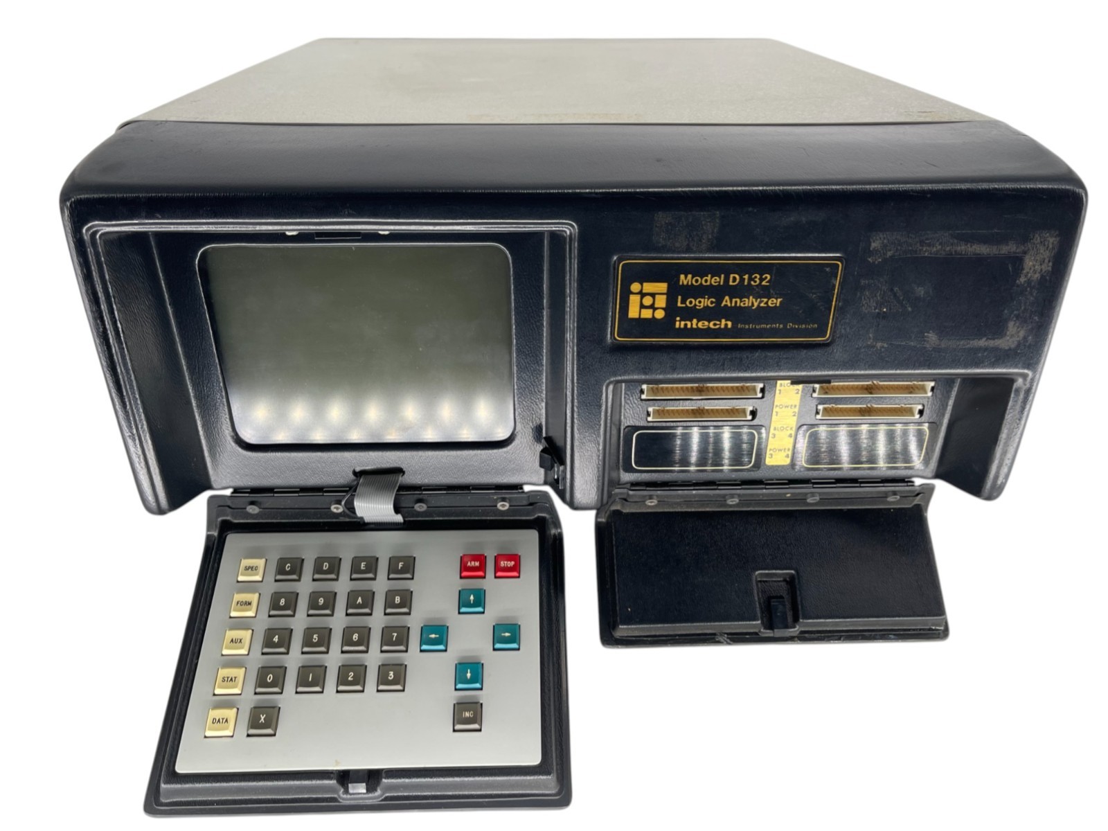 Intech Instruments Model D132 Logic Analyzer – Vintage  Computer Terminal