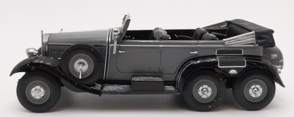 Minichamps 1:43 Scale 1934 Mercedes-Benz G4 Francisco Franco NO.11 EX