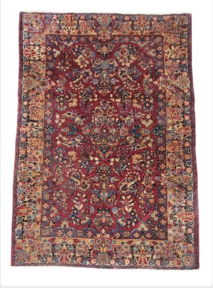 ANTIQUE handwoven authentic traditional Sarouk rug size 5\'6\ ANTIQUE handwoven authentic traditional Sarouk rug size 5\'6\