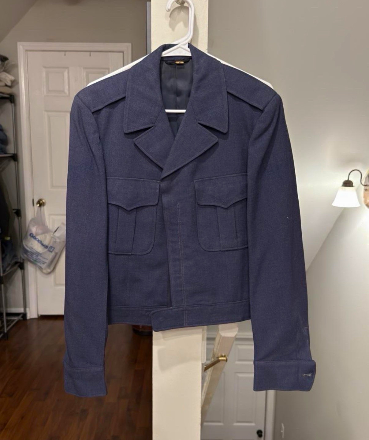 1940s deadstock true vintage U.S. military fatigue jacket. French jacket vibe
