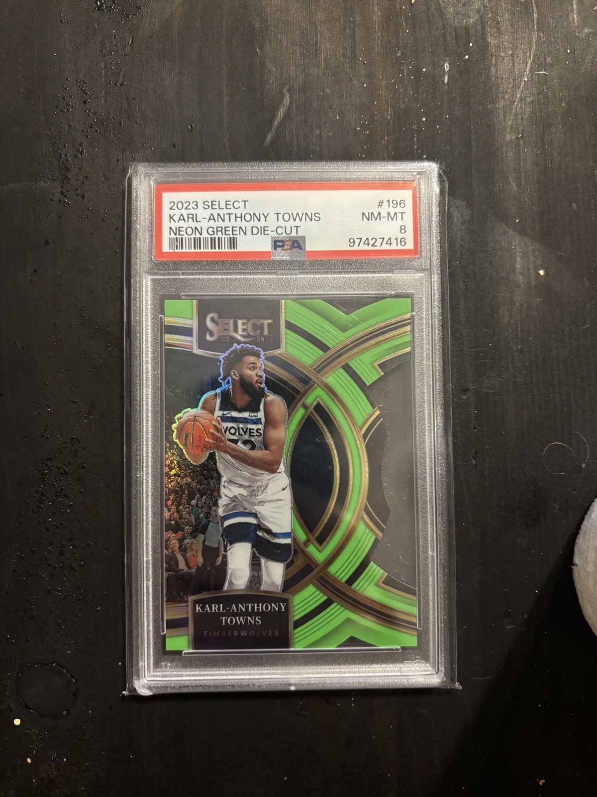 Panini Select 2023-24 Karl-Anthony Towns Neon Green Prizm Die-Cut #196 /75 PSA 8