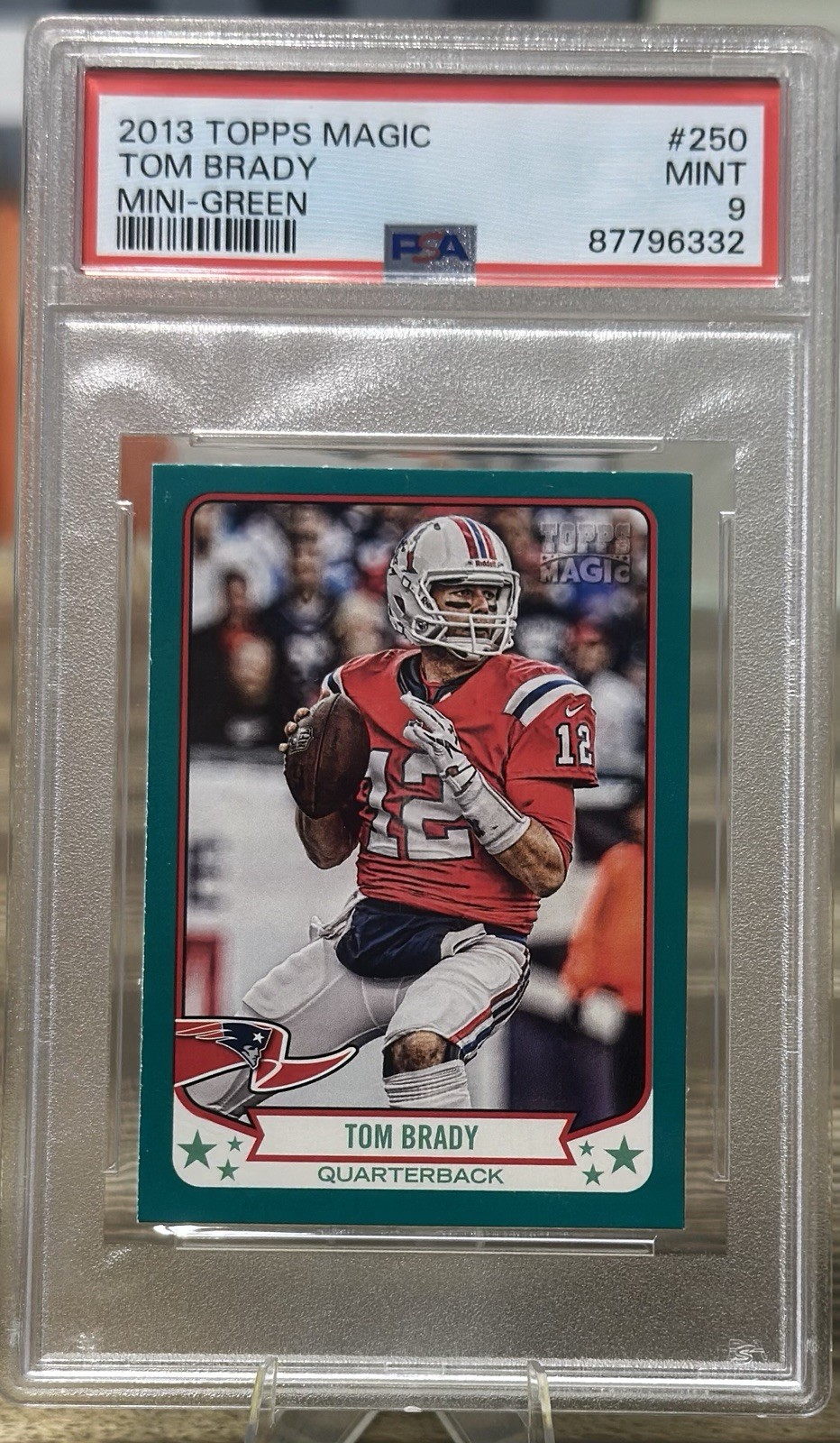 2013 Topps Magic - Tom Brady #250 Mini Green PSA 9 