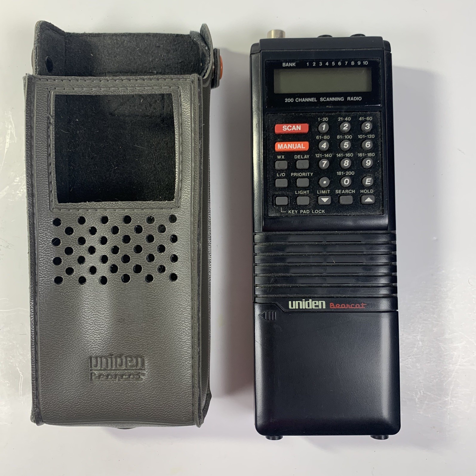 Vintage Uniden Bearcat BC 200XLT -200 Channel Programable Hand Held Scanner Vintage Uniden Bearcat BC 200XLT -200 Channel Programable Hand Held Scanner