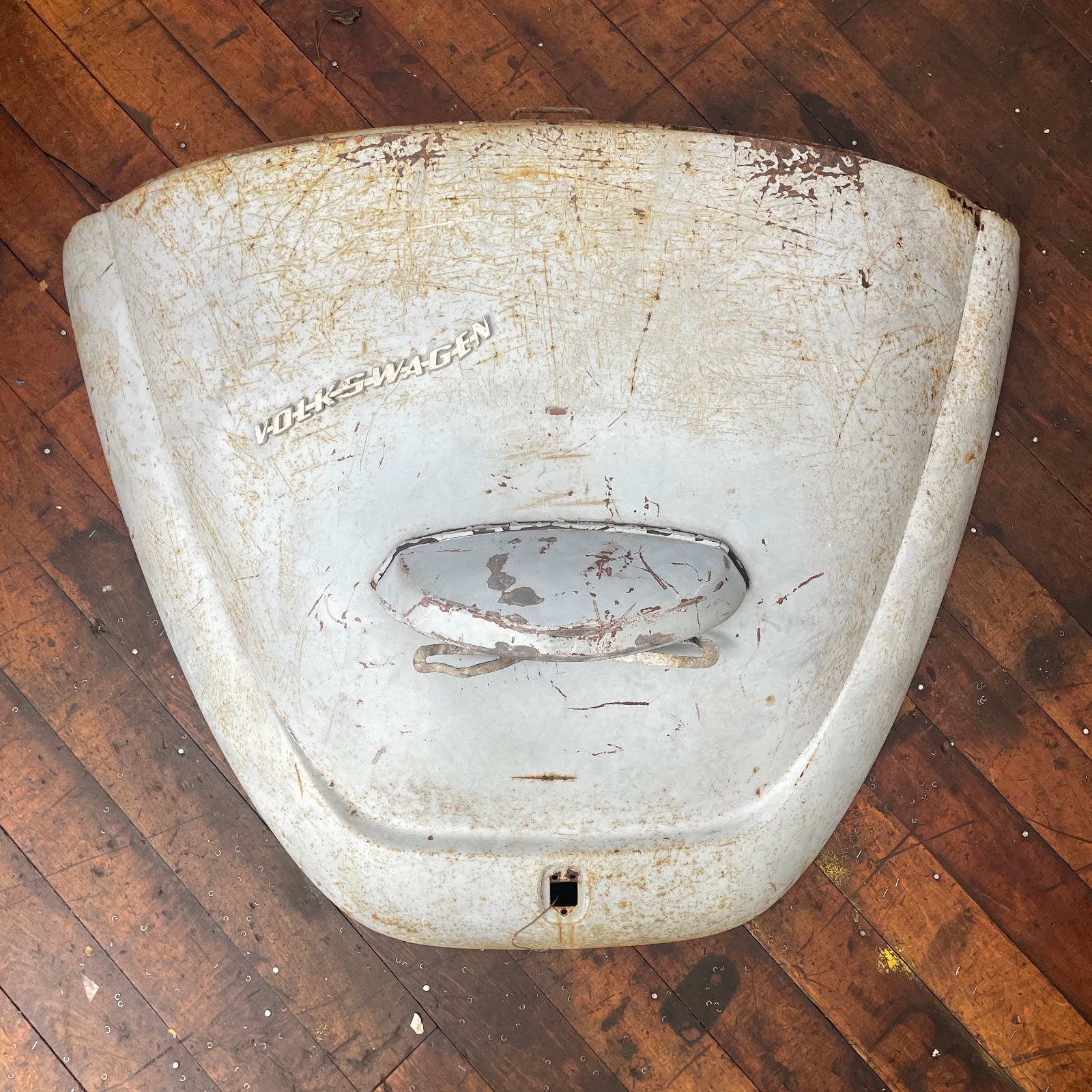 1960S 1970S German VW Volkswagen Super Beetle Rear Deck Lid VW Bug 1960S 1970S German VW Volkswagen Super Beetle Rear Deck Lid VW Bug