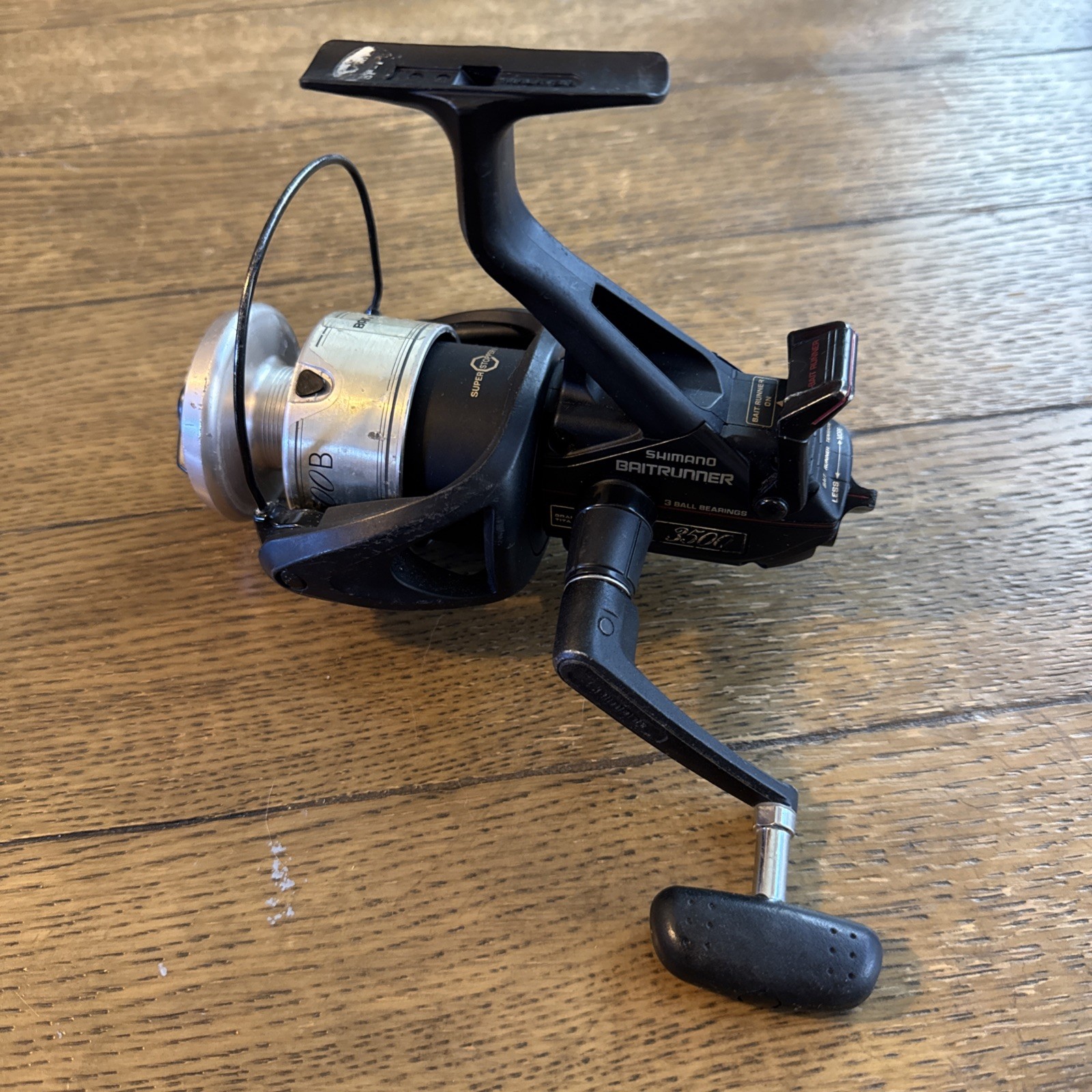 Vintage Shimano Baitrunner 3500B Spinning Reel Vintage Shimano Baitrunner 3500B Spinning Reel