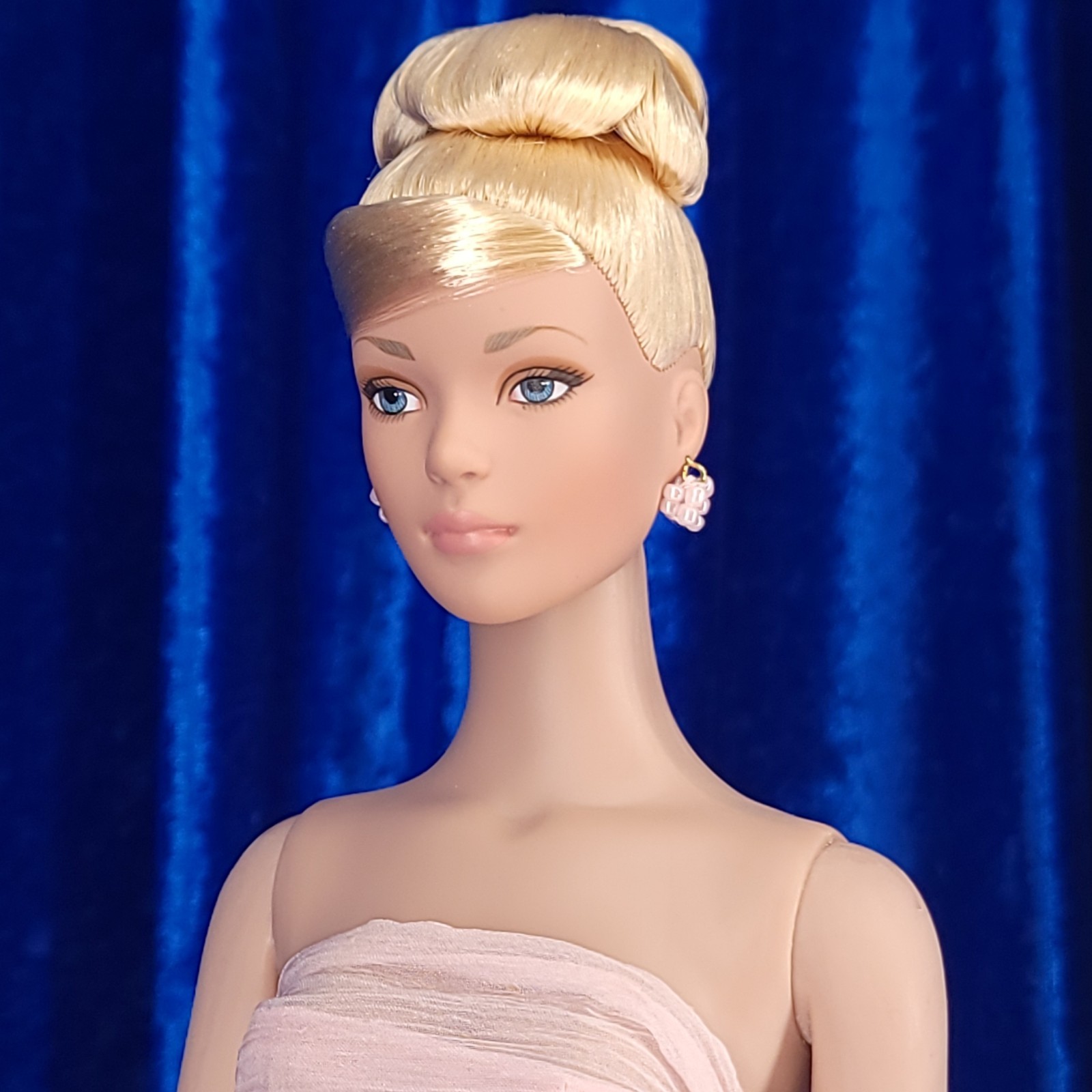 Tonner Tyler Wentworth Standing Ovation 2001 LE1500 16