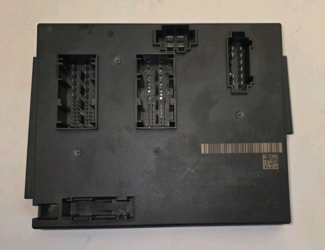 7PP907279AE PORSCHE PANAMERA MACANCAYENNE REAR BODY CONTROL MODULE BCM BCU 7PP907279AE PORSCHE PANAMERA MACANCAYENNE REAR BODY CONTROL MODULE BCM BCU
