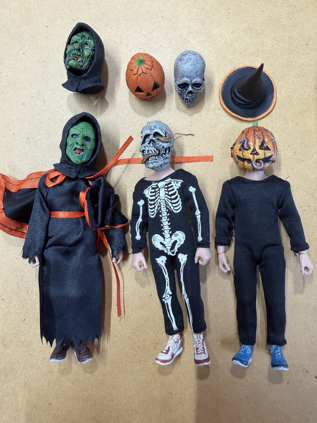 NECA Halloween 3 Season of the Witch Clothed Action Figure Set