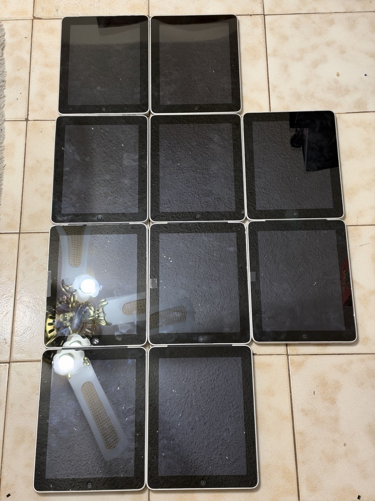 Lot of 10 Tested iPad 1st gens for Parts - A1219 / A1337 - 16GB / 32GB / 64GB Lot of 10 Tested iPad 1st gens for Parts - A1219 / A1337 - 16GB / 32GB / 64GB