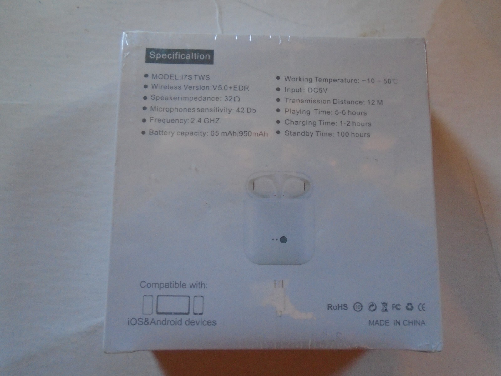 New i7S Wireless White Earbuds compatible with ios and android devices New i7S Wireless White Earbuds compatible with ios and android devices