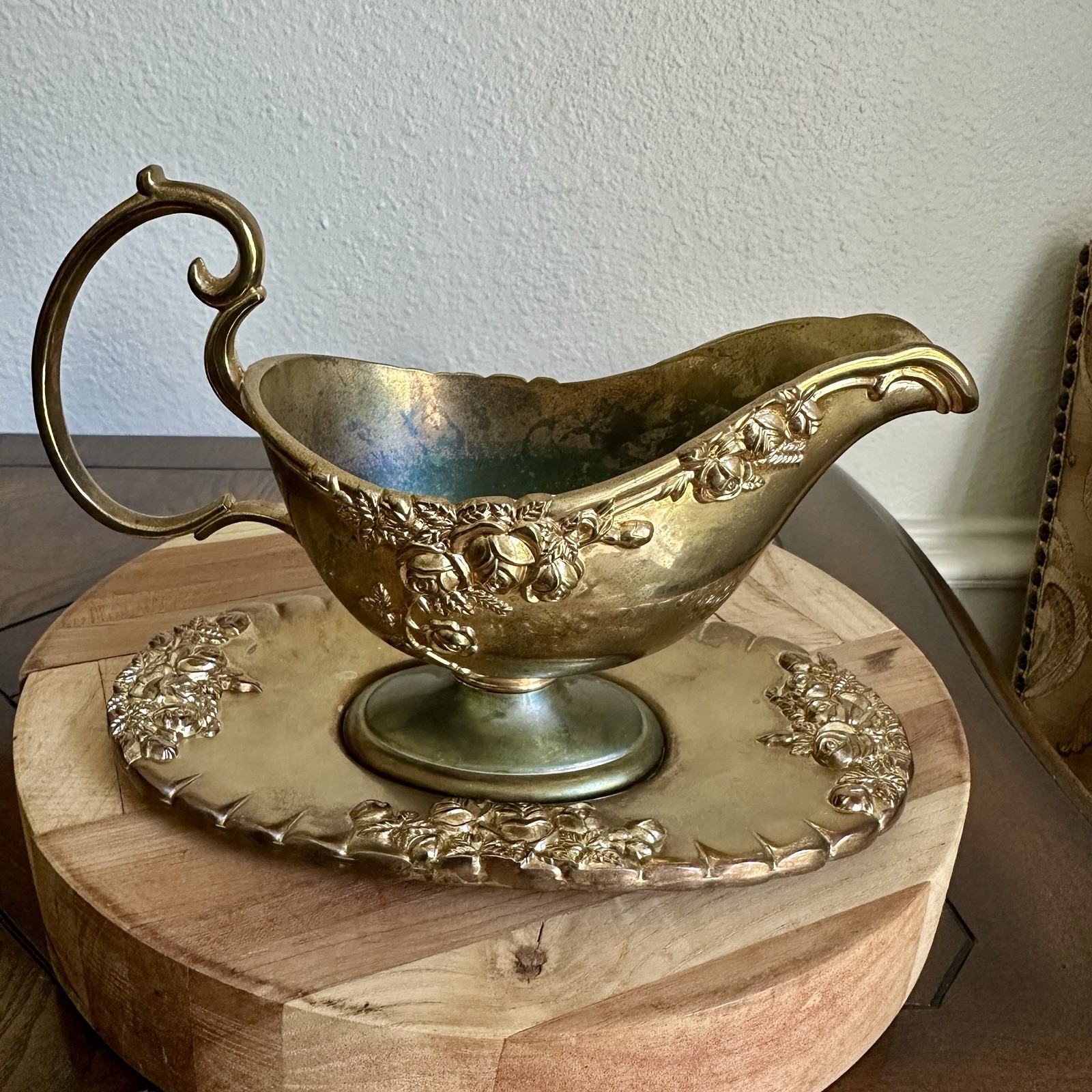 Vintage Royal Doulton Old Country Roses Gold Plated Gravy Boat w Tray Signed