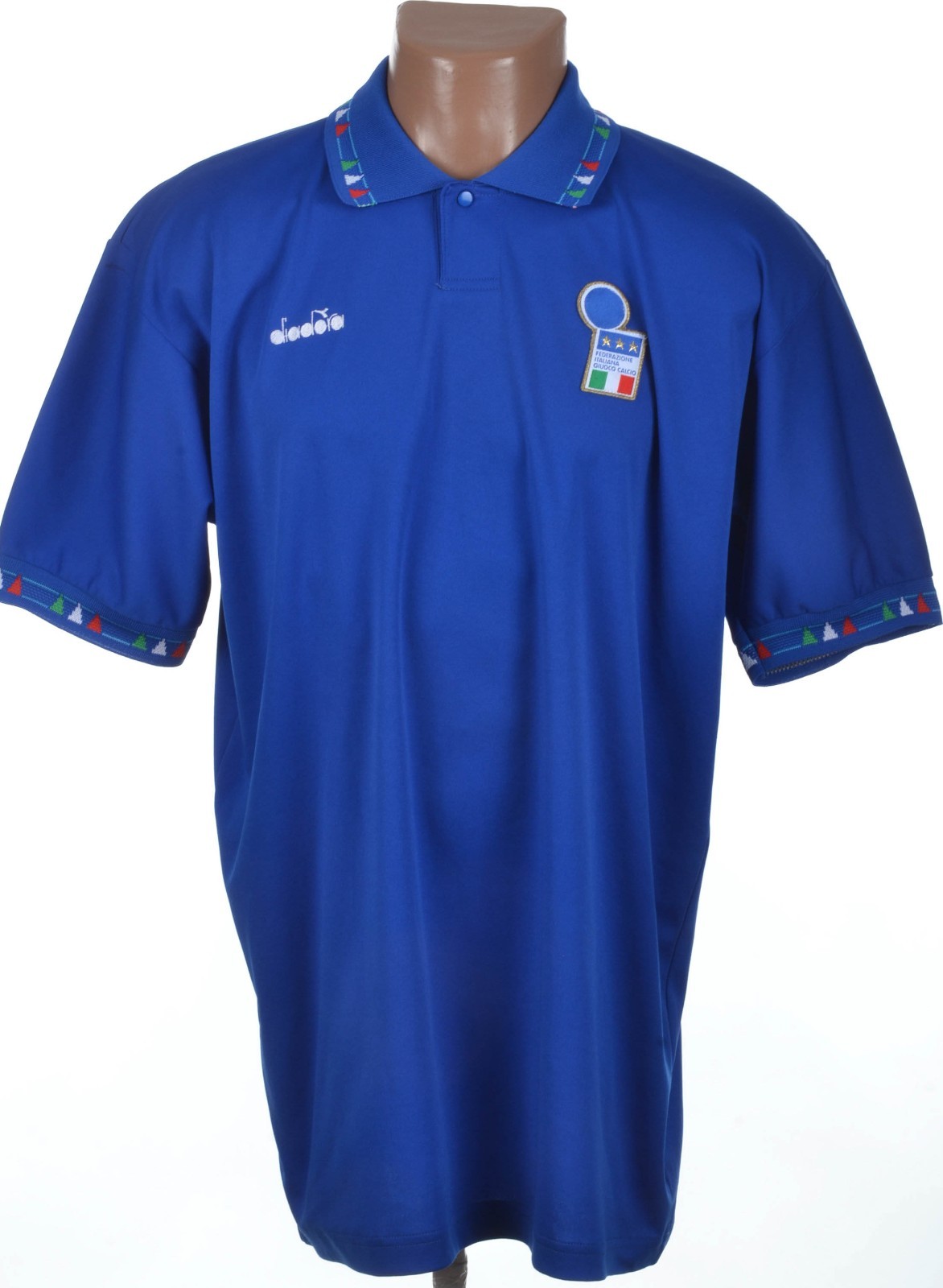 ITALY 1992/1993 HOME FOOTBALL SHIRT JERSEY DIADORA SIZE XL ADULT ITALY 1992/1993 HOME FOOTBALL SHIRT JERSEY DIADORA SIZE XL ADULT