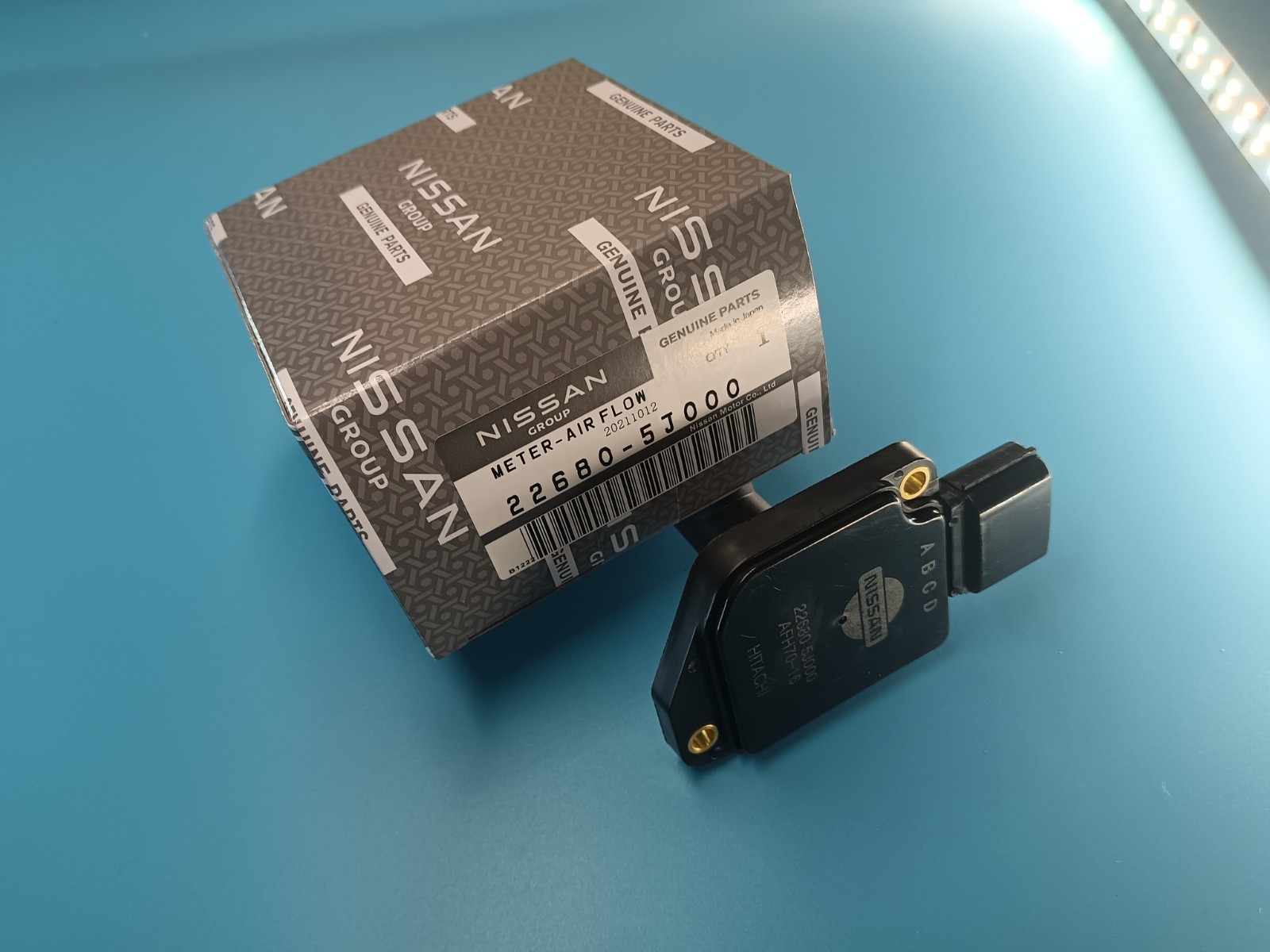 Air Flow Sensor 22680-5J000 For Nissan Xterra Frontier Pathfinder Quest 3.3L