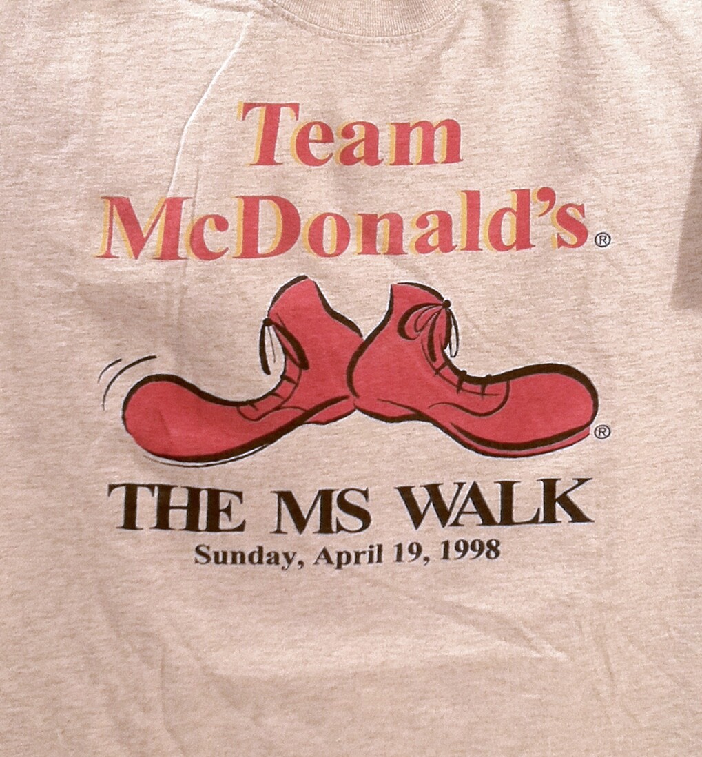 Vintage 1998 Ronald McDonald’s Fast Food Advertising Sign Tee Shirt Rare & NICE