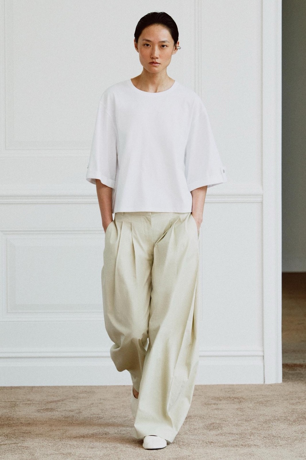 NTW S White BUTTONED ASYMMETRIC T-SHIRT ROUND NECK ORGANICALLY COTTON NTW S White BUTTONED ASYMMETRIC T-SHIRT ROUND NECK ORGANICALLY COTTON