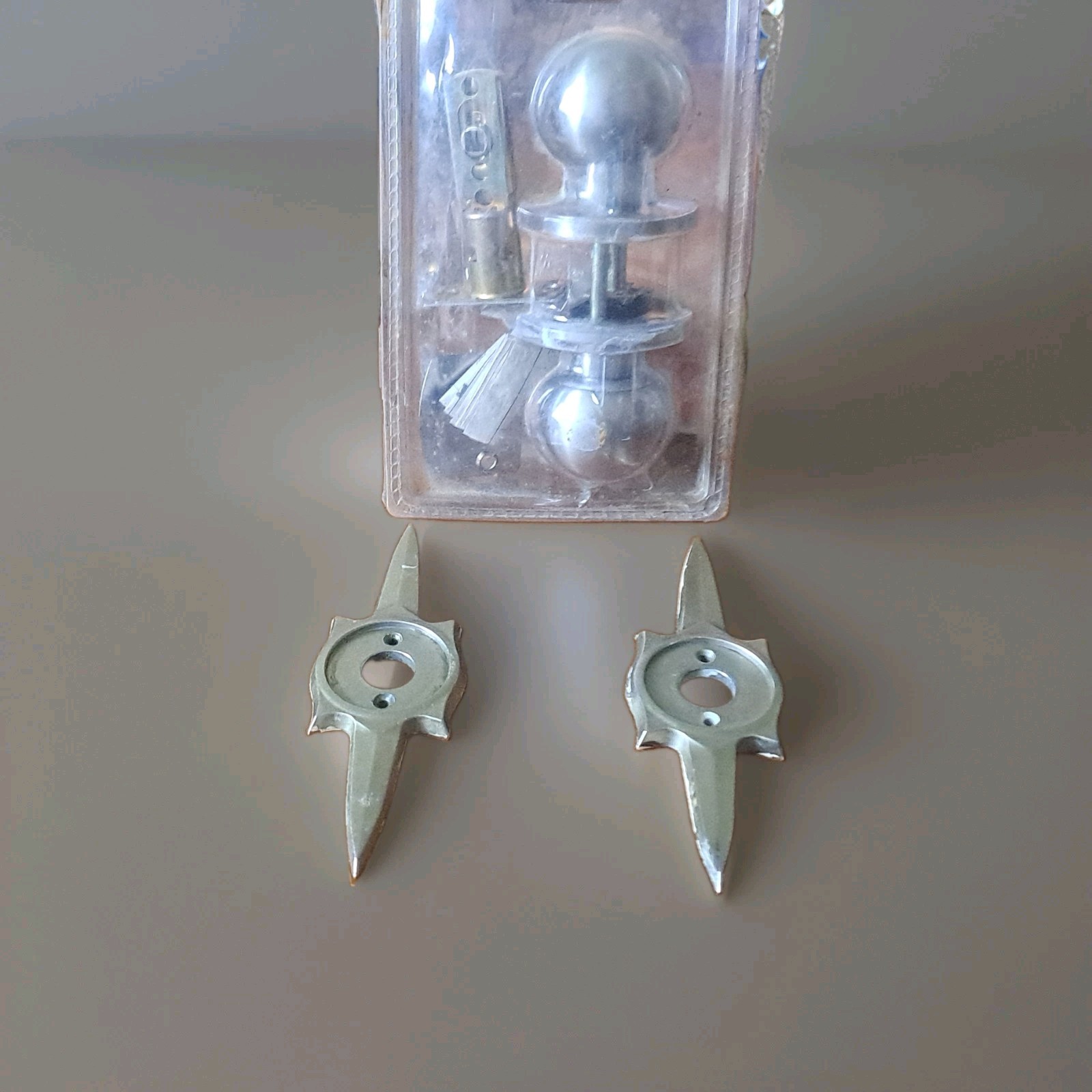vintage mid-century modern atomic stELIAD Silver Polished Door Knob Set.