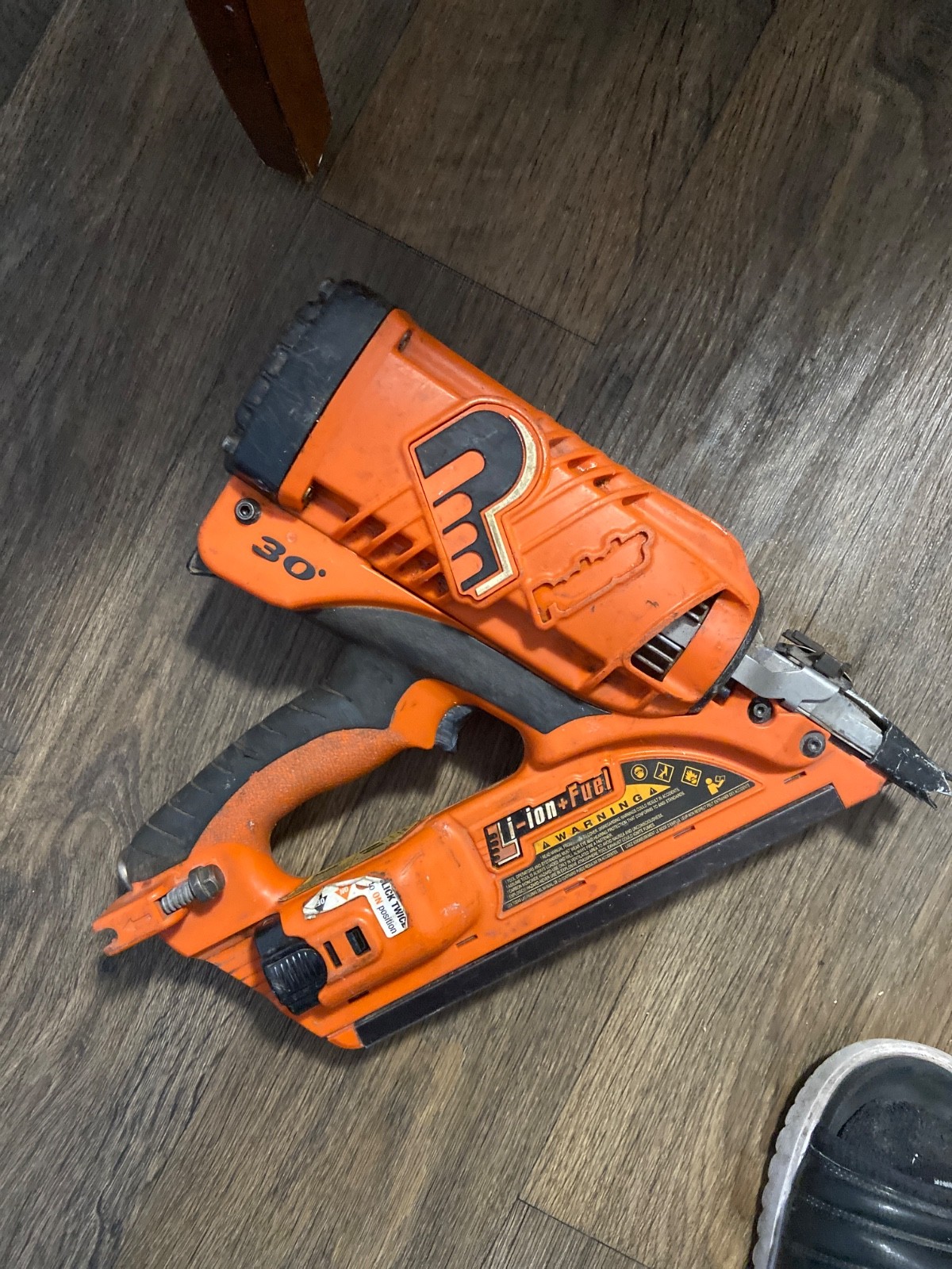 Paslode CF325XP Framing Gun - 905600 Paslode CF325XP Framing Gun - 905600