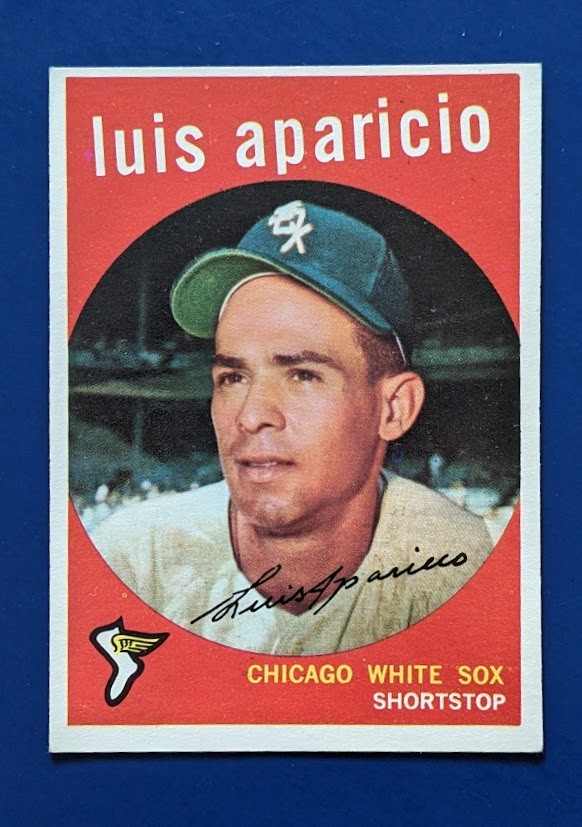 1959 Topps - Luis Aparicio HOF #310 - Chicago White Sox EXMT 1959 Topps - Luis Aparicio HOF #310 - Chicago White Sox EXMT