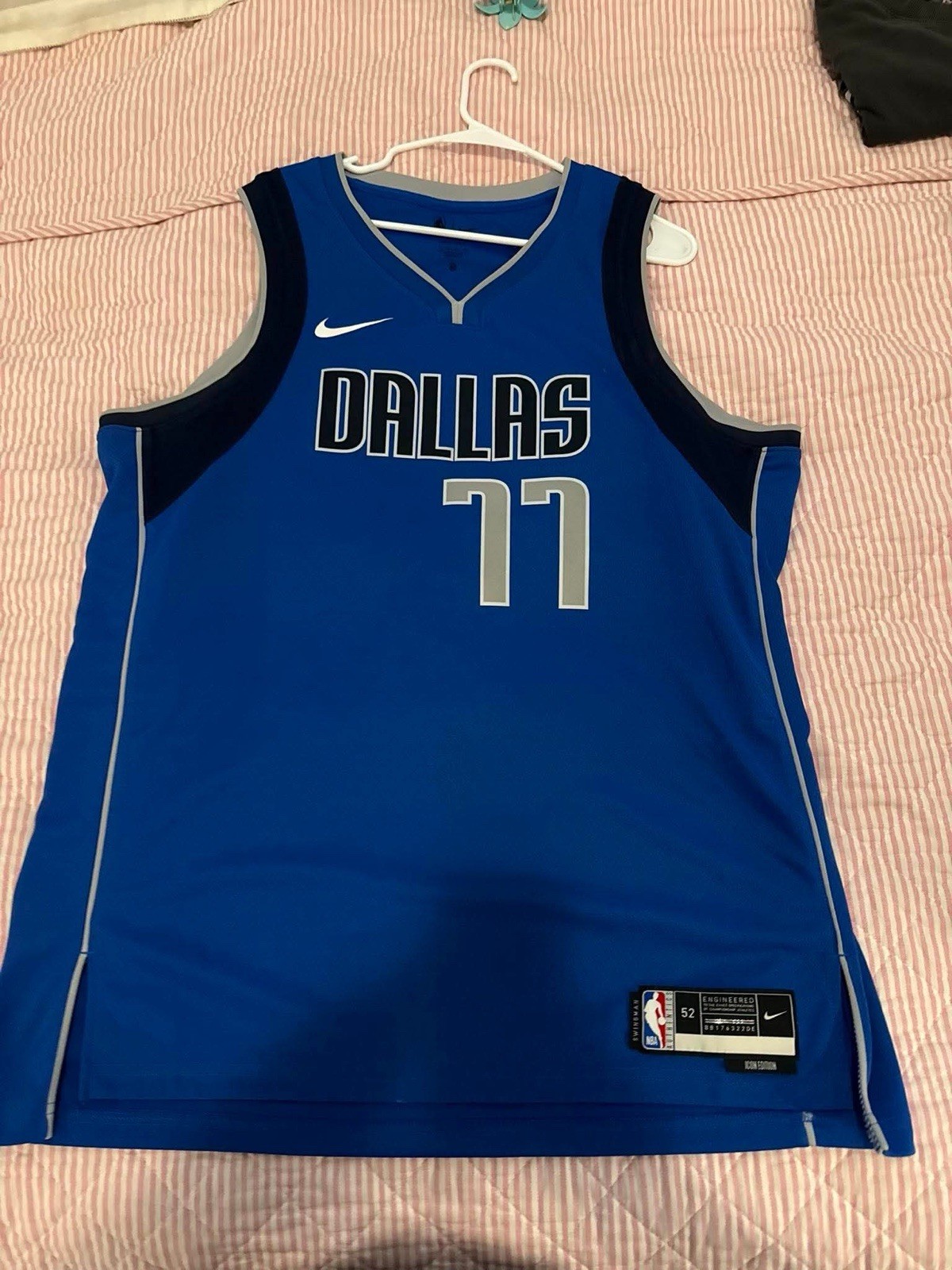 Luka Doncic Dallas Mavericks Nike Elite NBA Jersey , SIZE XL Luka Doncic Dallas Mavericks Nike Elite NBA Jersey , SIZE XL