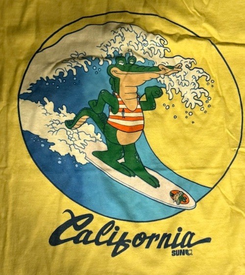 Very rare Screen Stars Vintage mid 80s California Sun Alligator Surf Tee