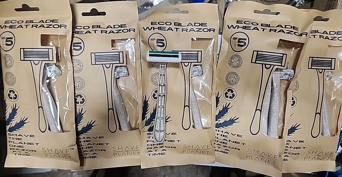 (25) Disposable Eco Razors 5x5pk, 3 Blades Wheat Straw Handle Shave The Planet (25) Disposable Eco Razors 5x5pk, 3 Blades Wheat Straw Handle Shave The Planet